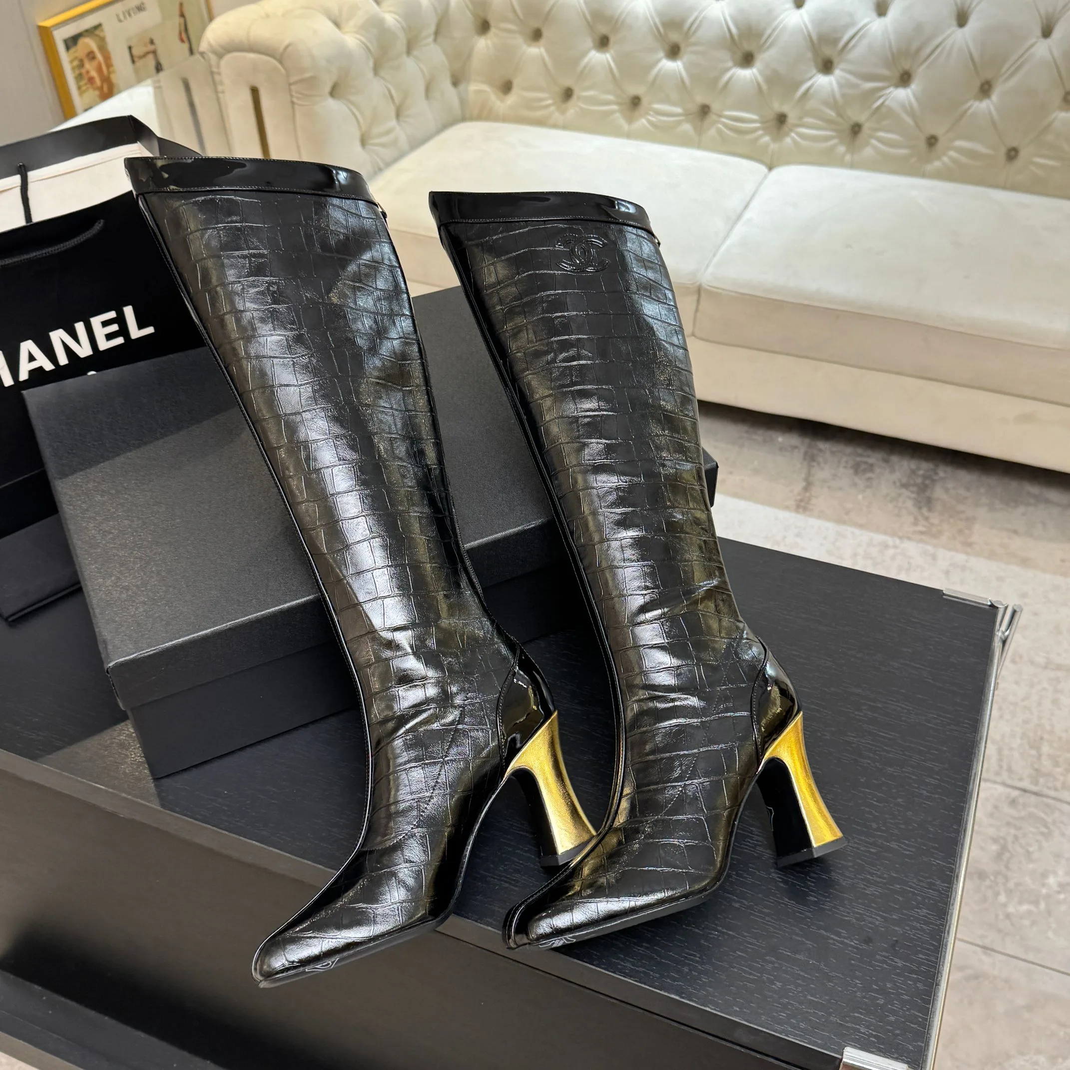 Сапоги Женские Chanel 17900007
