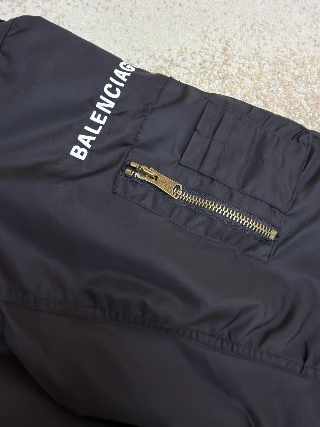 Куртки И Пуховики Мужские Balenciaga 11068118