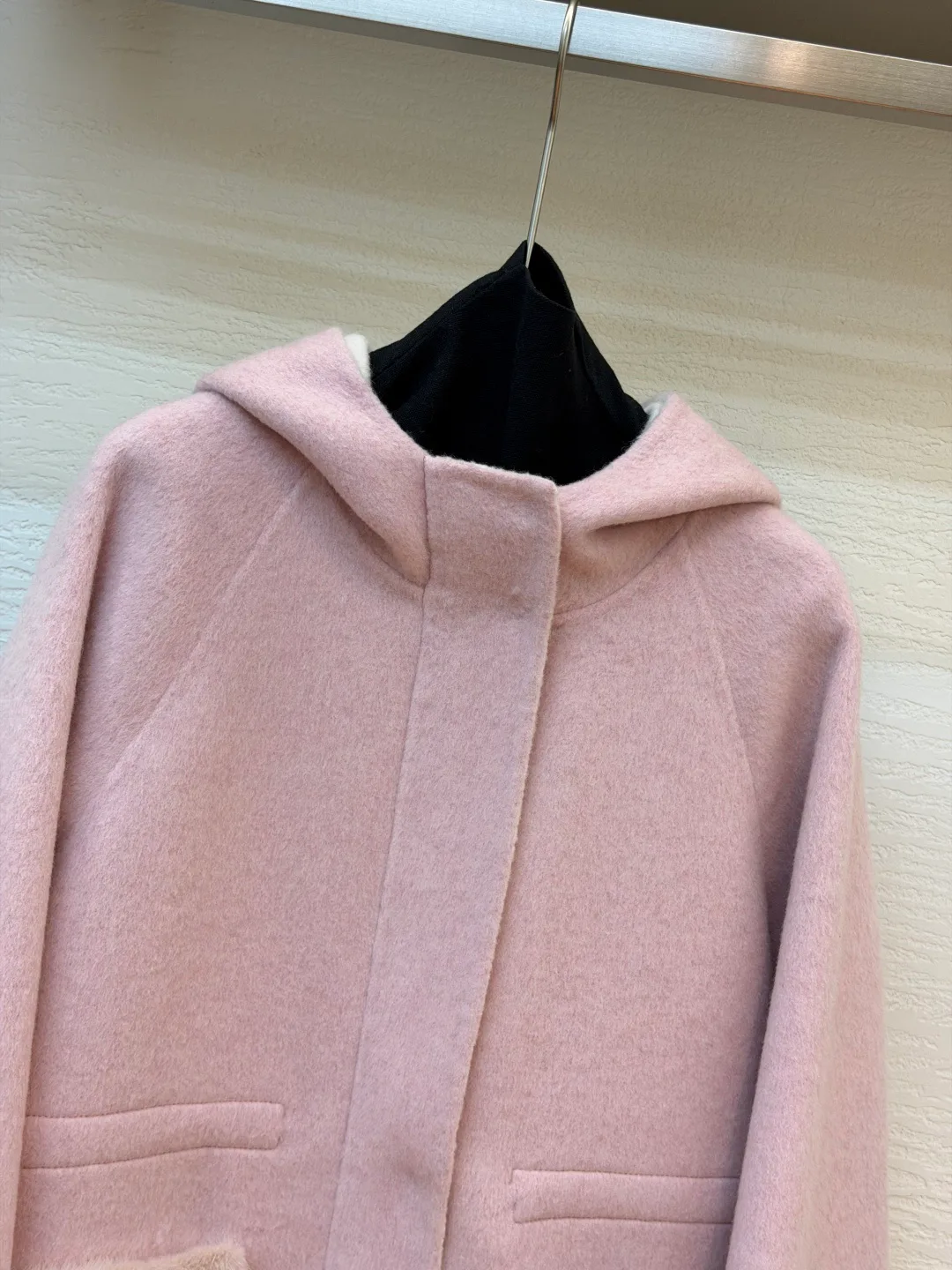 Пальто Женские Fendi 17953521