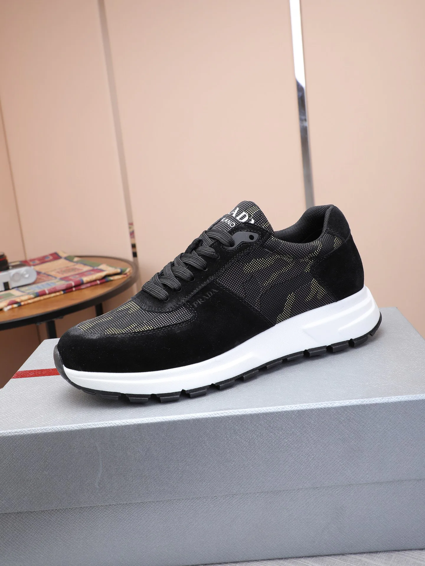 Кроссовки Мужские Prada 10844554