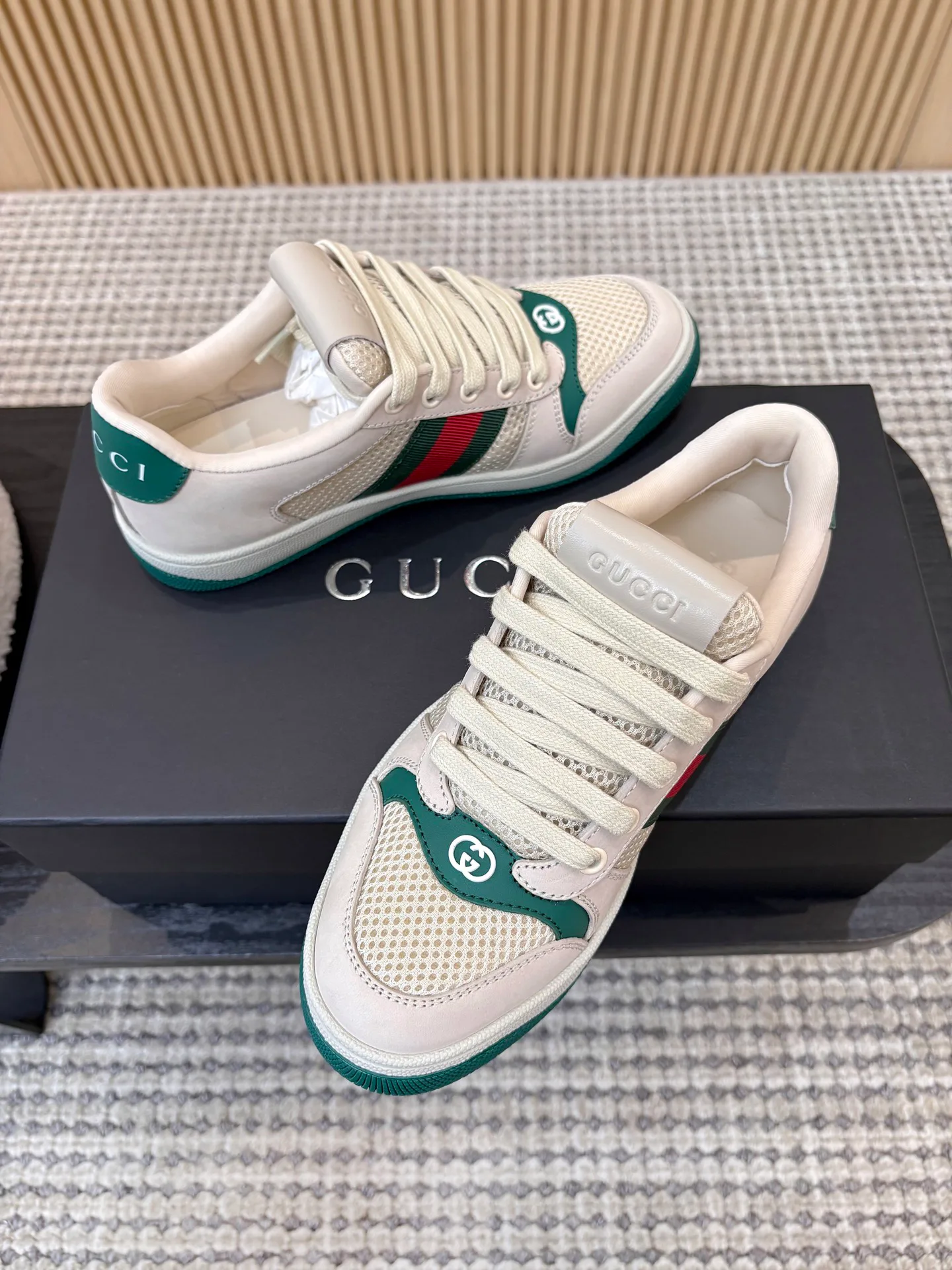 Кроссовки Женские Gucci 17451099