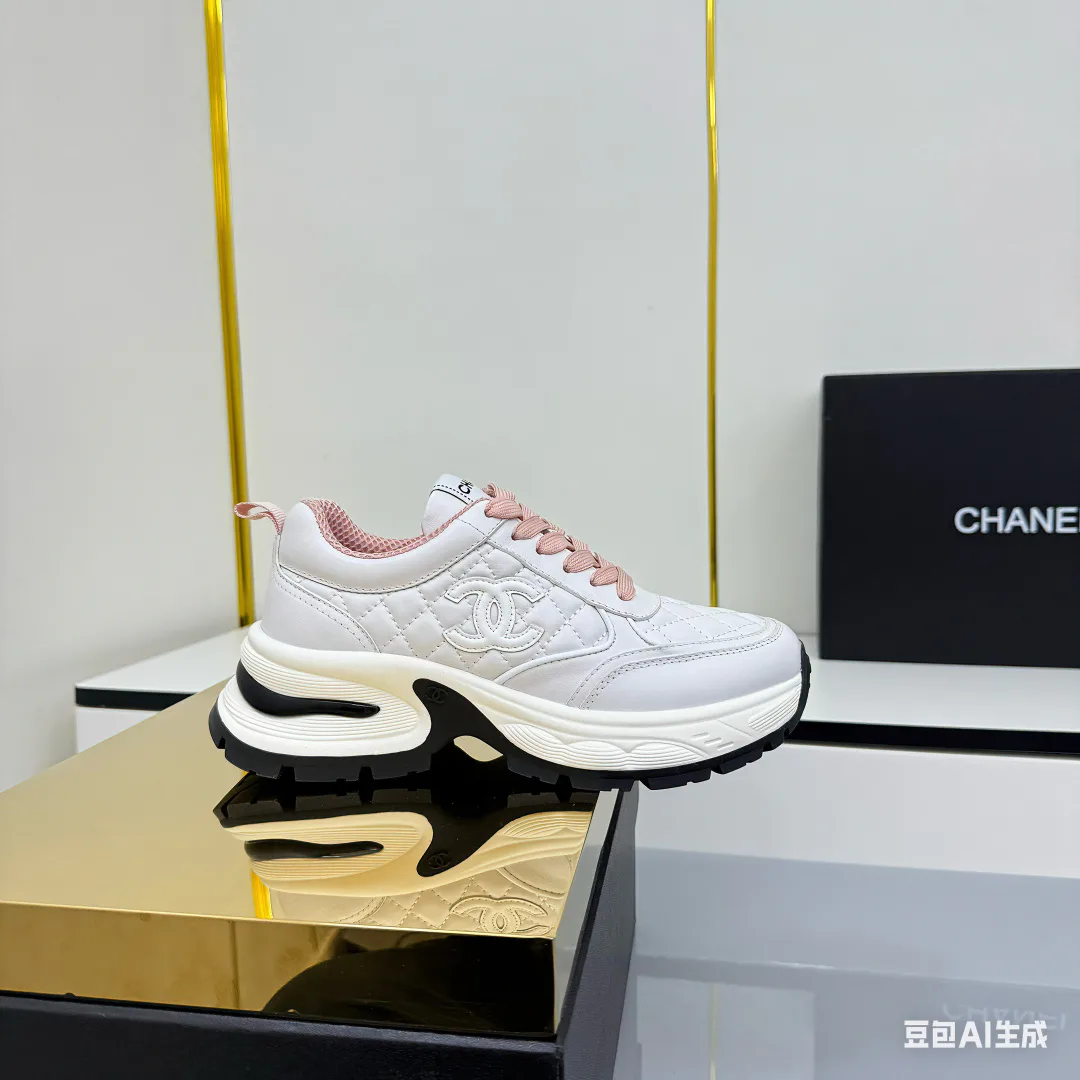 Кроссовки Женские Chanel 4502690