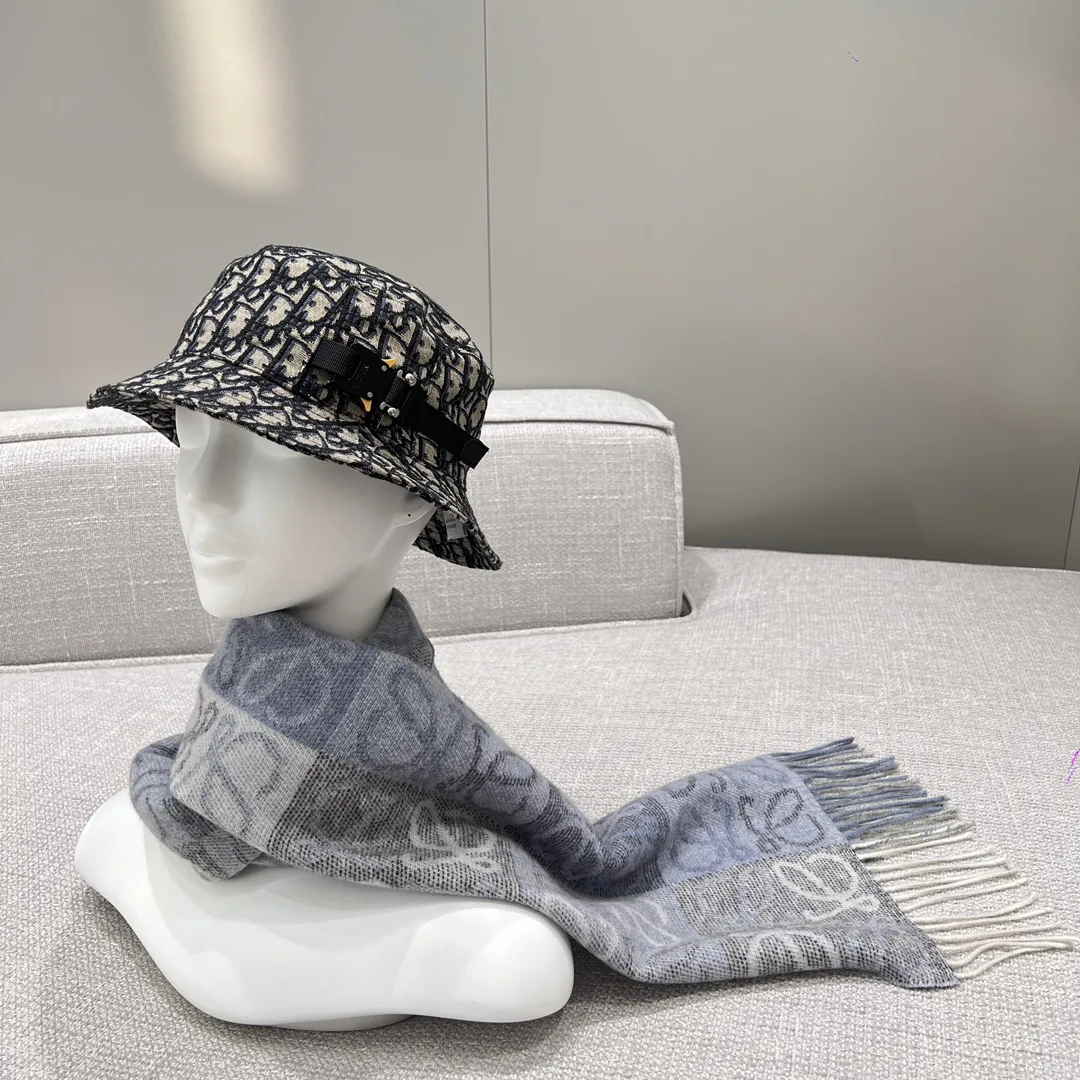 Шарфы Loewe 17945591
