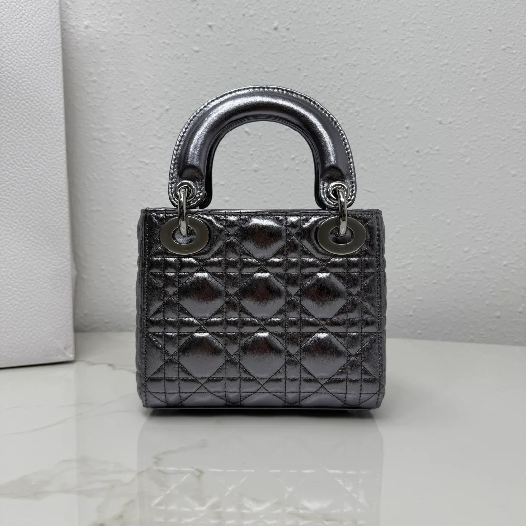 Классические Сумки Женские Christian Dior 18116433