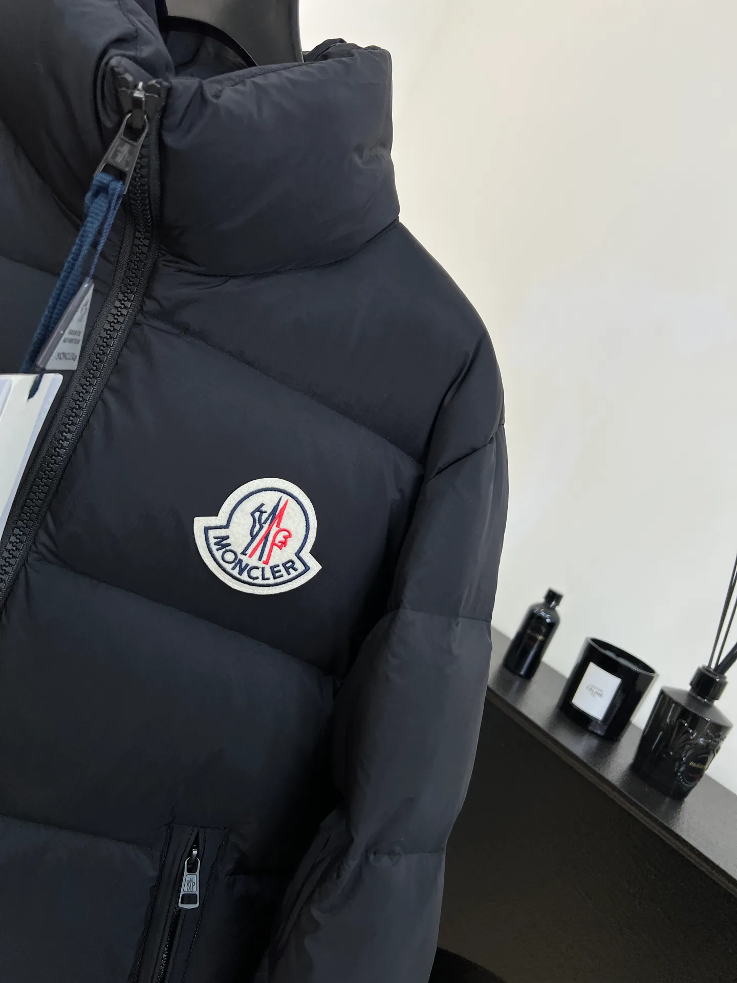 Куртки И Пуховики Женские Moncler 852416