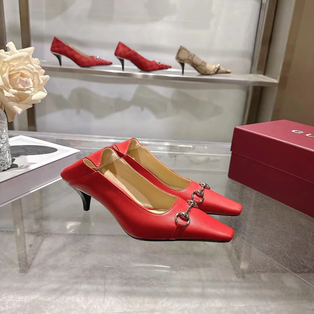 Туфли Женские Gucci 18034742