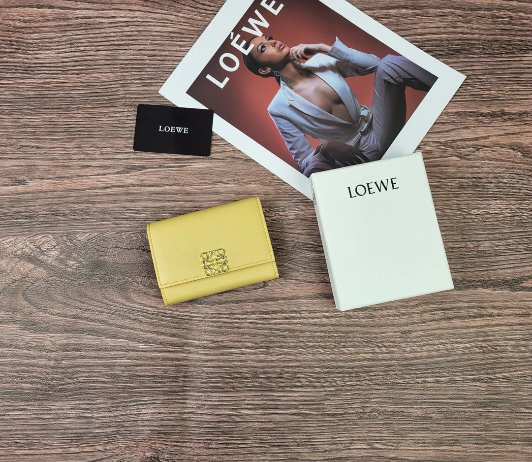 Клатчи Женские Loewe 1890933