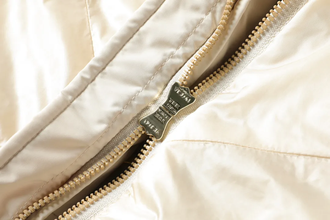 Куртки И Пуховики Женские Moncler 739799