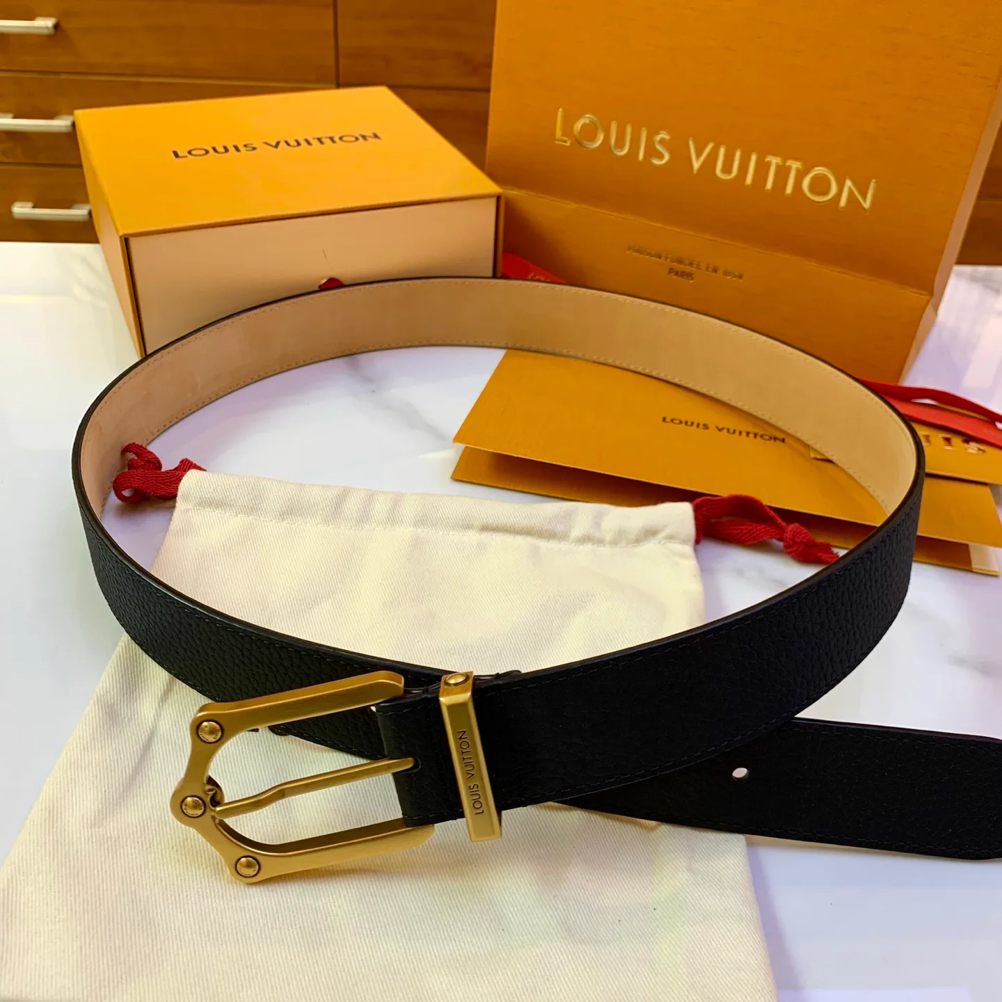 Ремни Louis Vuitton 17638916
