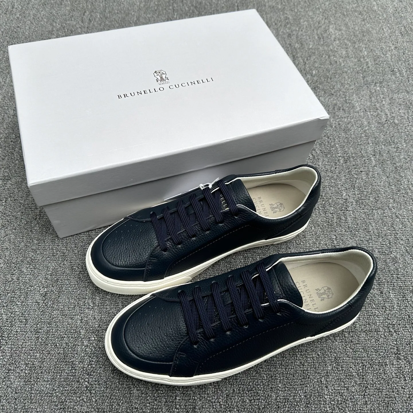 Кроссовки Мужские Brunello Cucinelli 18075802