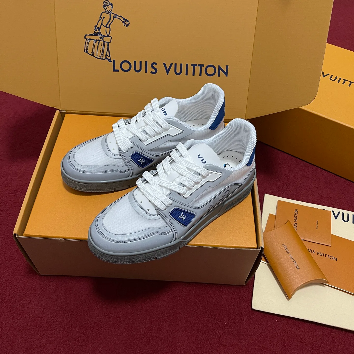 Кроссовки Женские Louis Vuitton 245653
