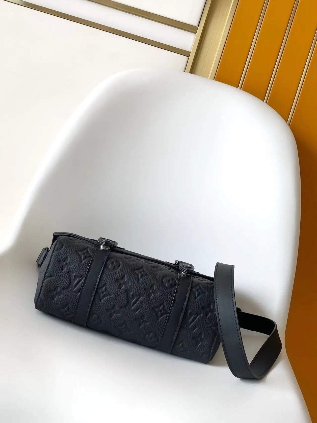 Сумки На Ремне Женские Louis Vuitton 11872279