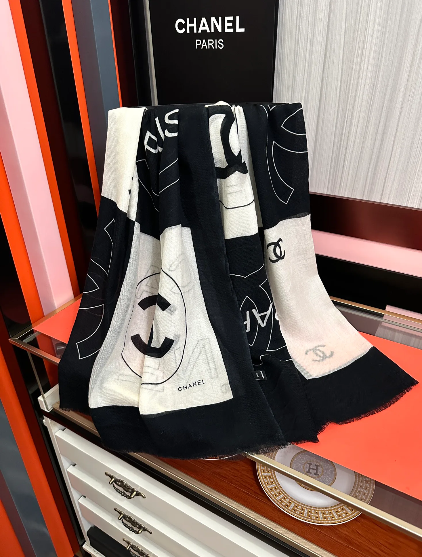 Шарфы Chanel 832106