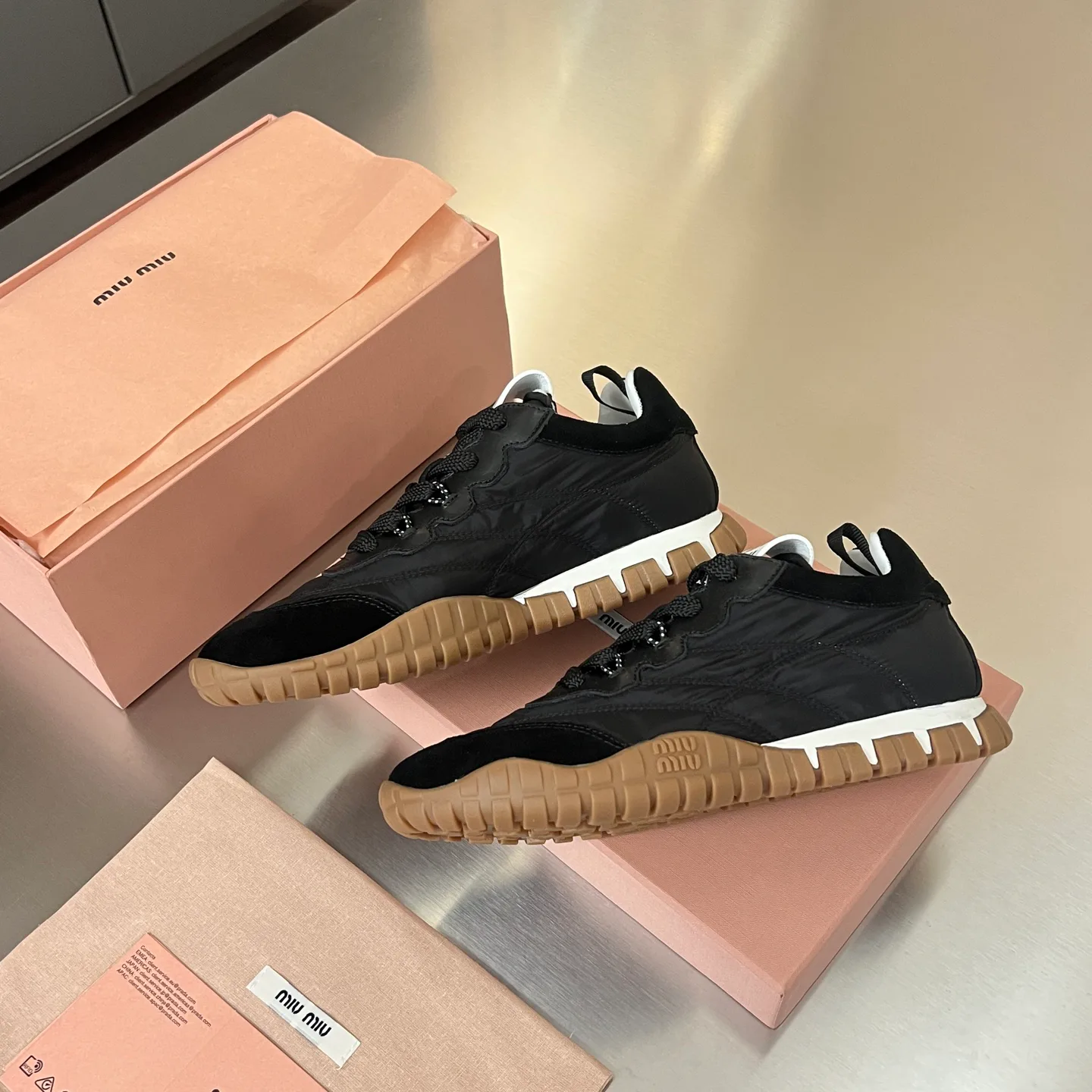 Кроссовки Женские Miu Miu 17968638