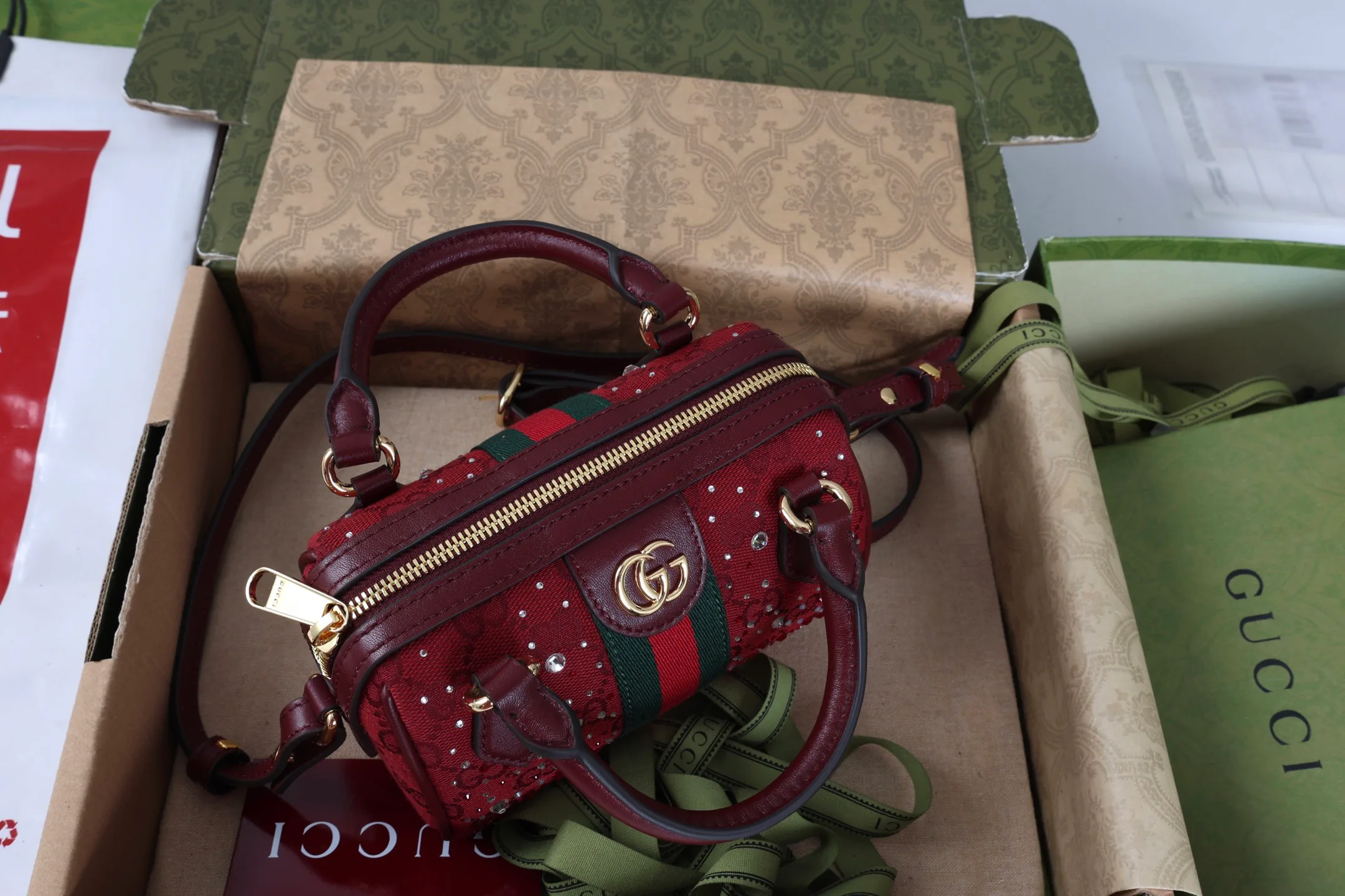 Классические Сумки Женские Gucci 2606377