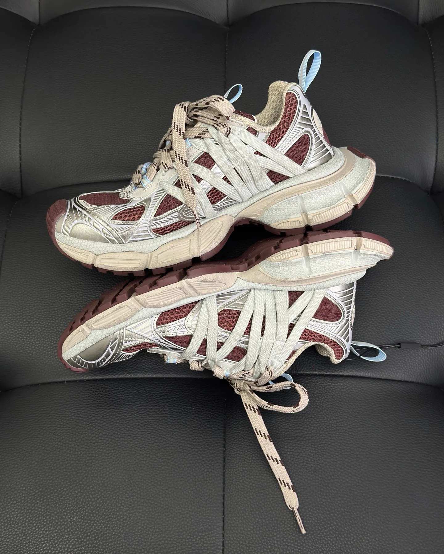 Кроссовки Женские Balenciaga 18417377