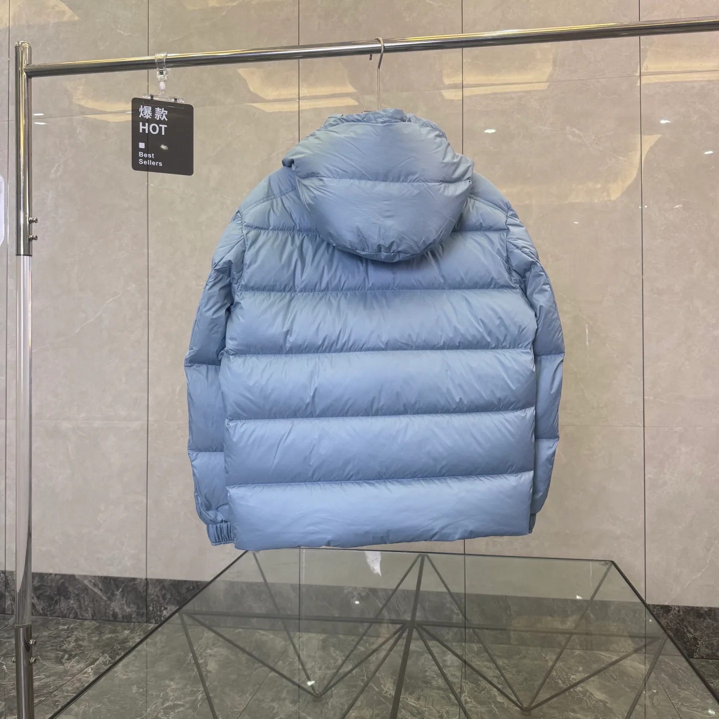 Куртки И Пуховики Женские Moncler 17949528