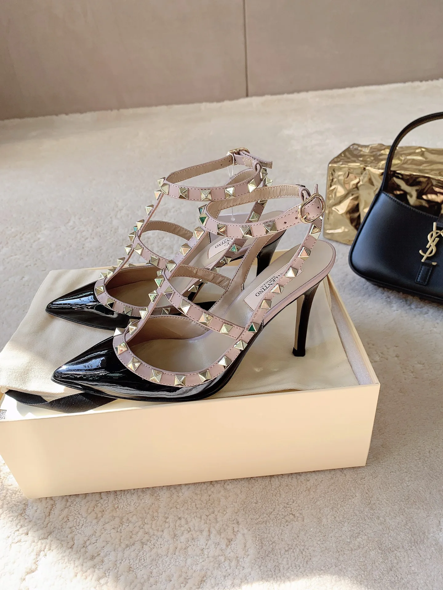 Босоножки Женские Valentino 11492600