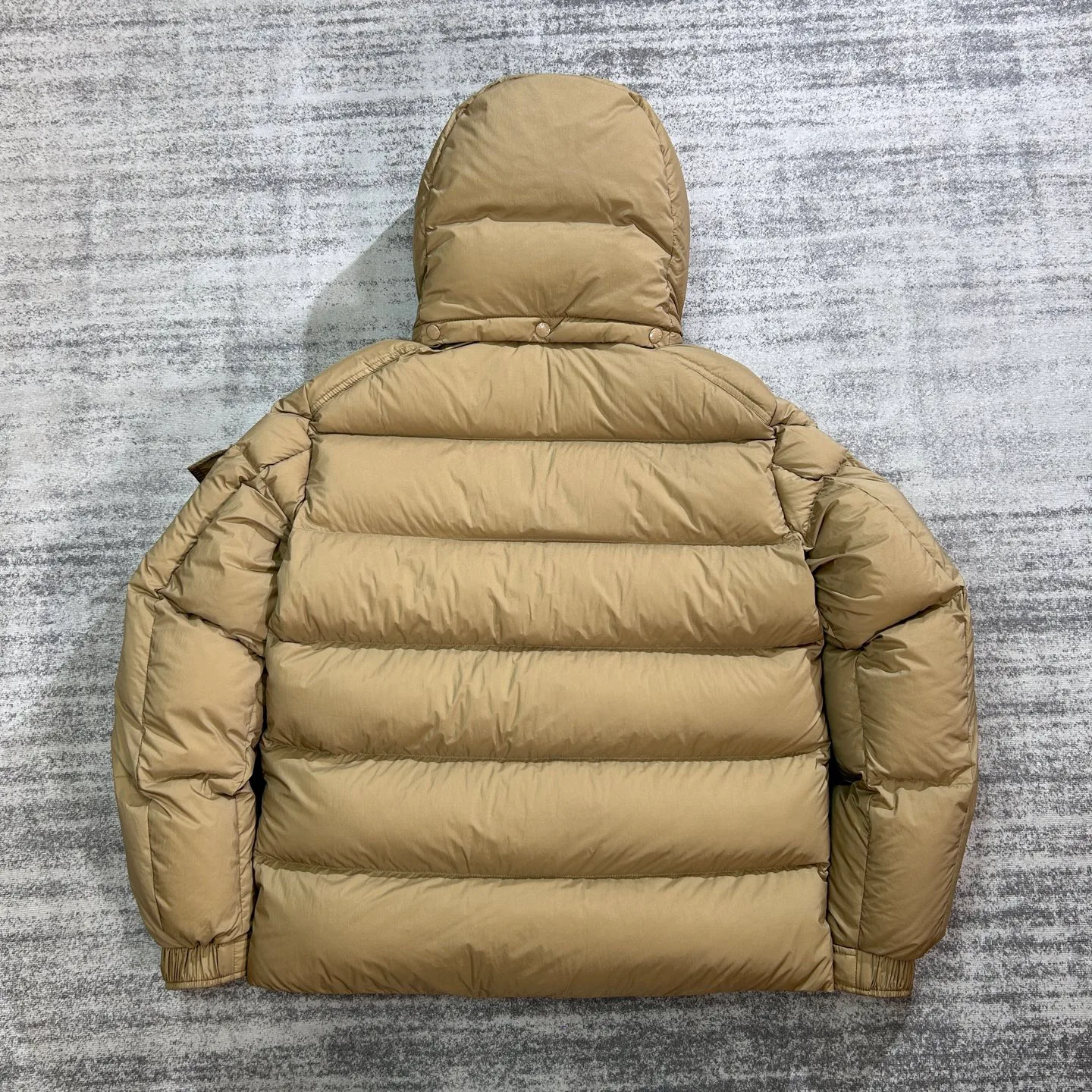 Куртки И Пуховики Женские Moncler 18134101