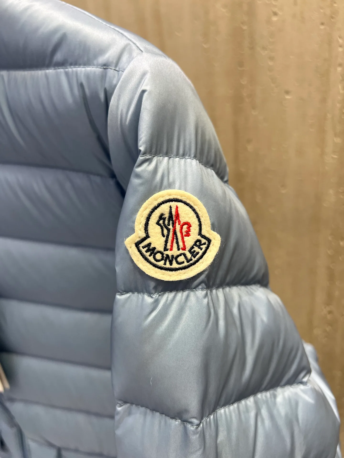 Куртки И Пуховики Женские Moncler 18212694