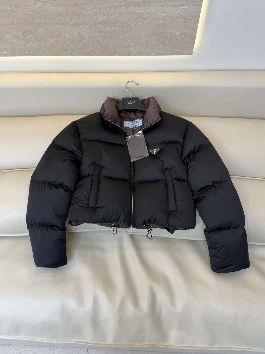 Куртки И Пуховики Женские Prada 18983612