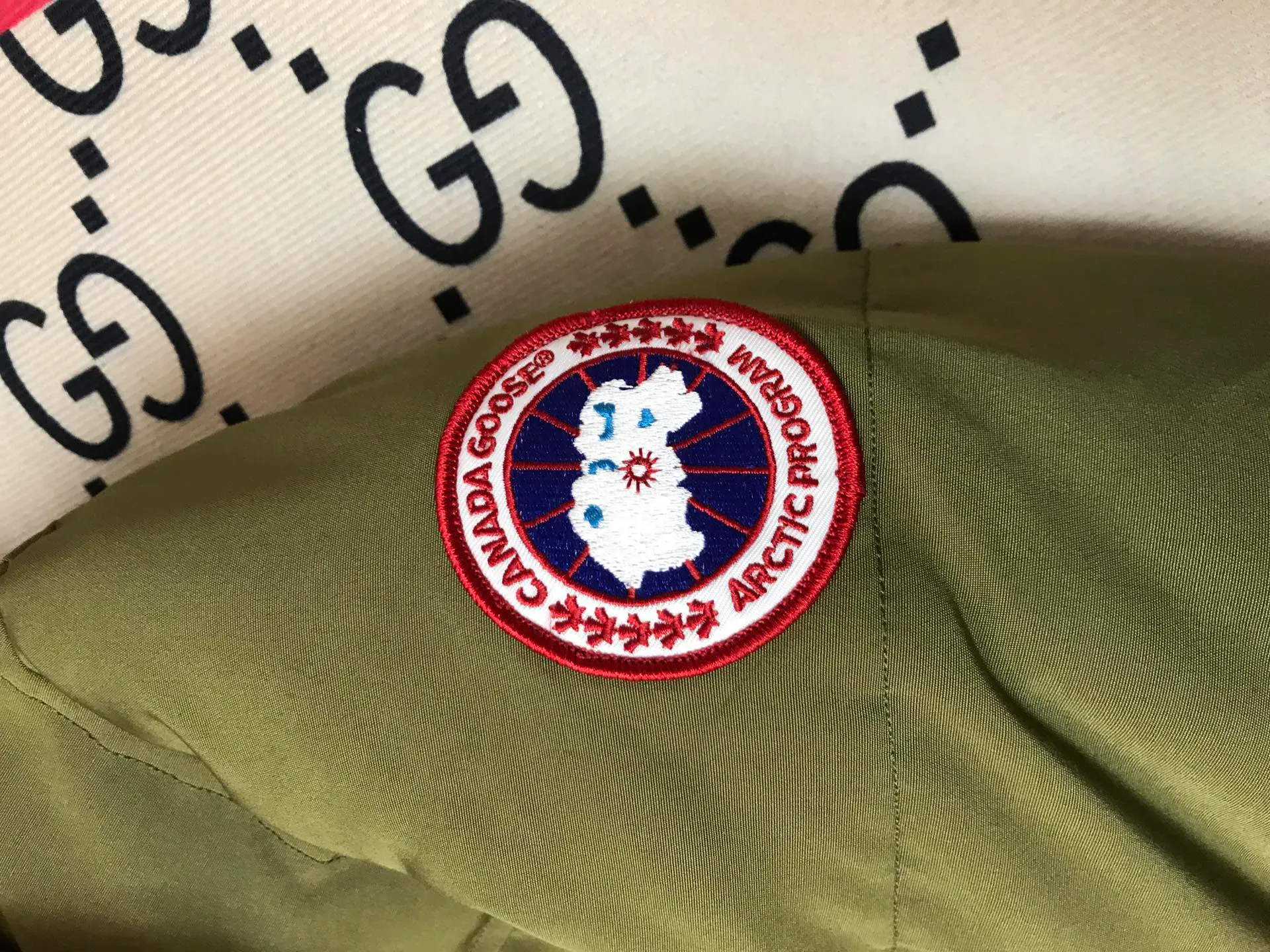 Куртки Женские Canada Goose 64148