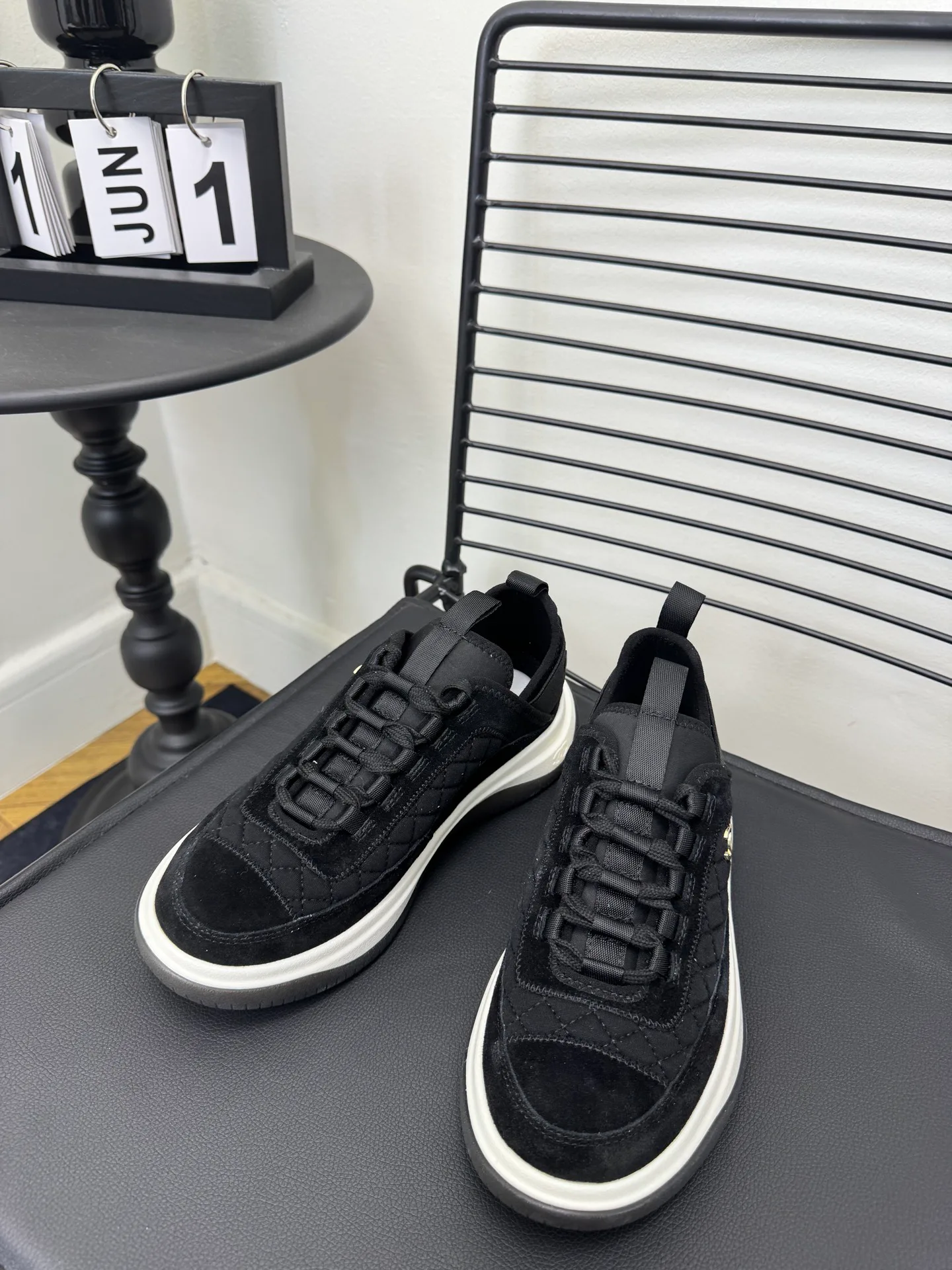 Кроссовки Женские Chanel 11494634