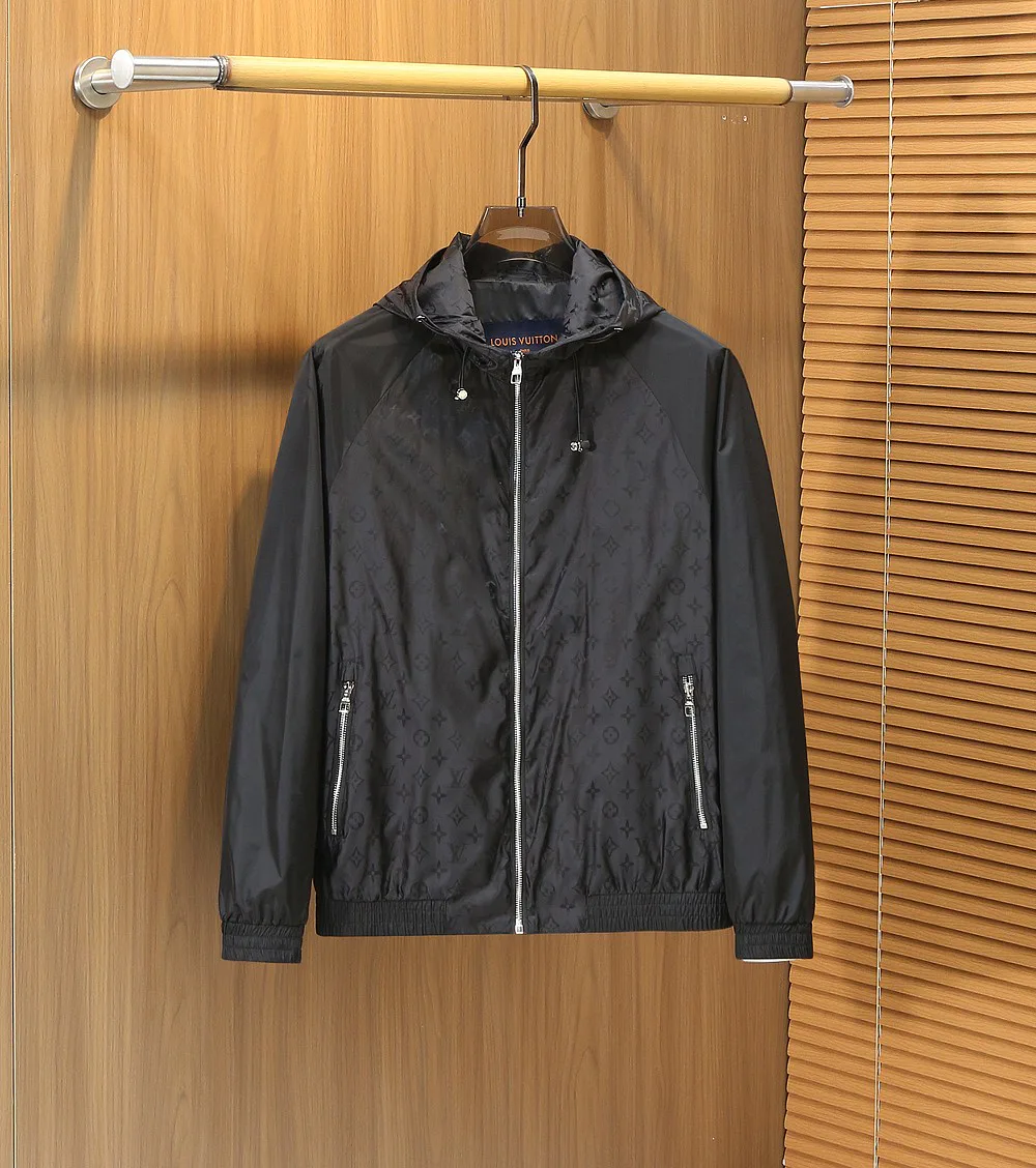 Куртки И Пуховики Мужские Louis Vuitton 9949817