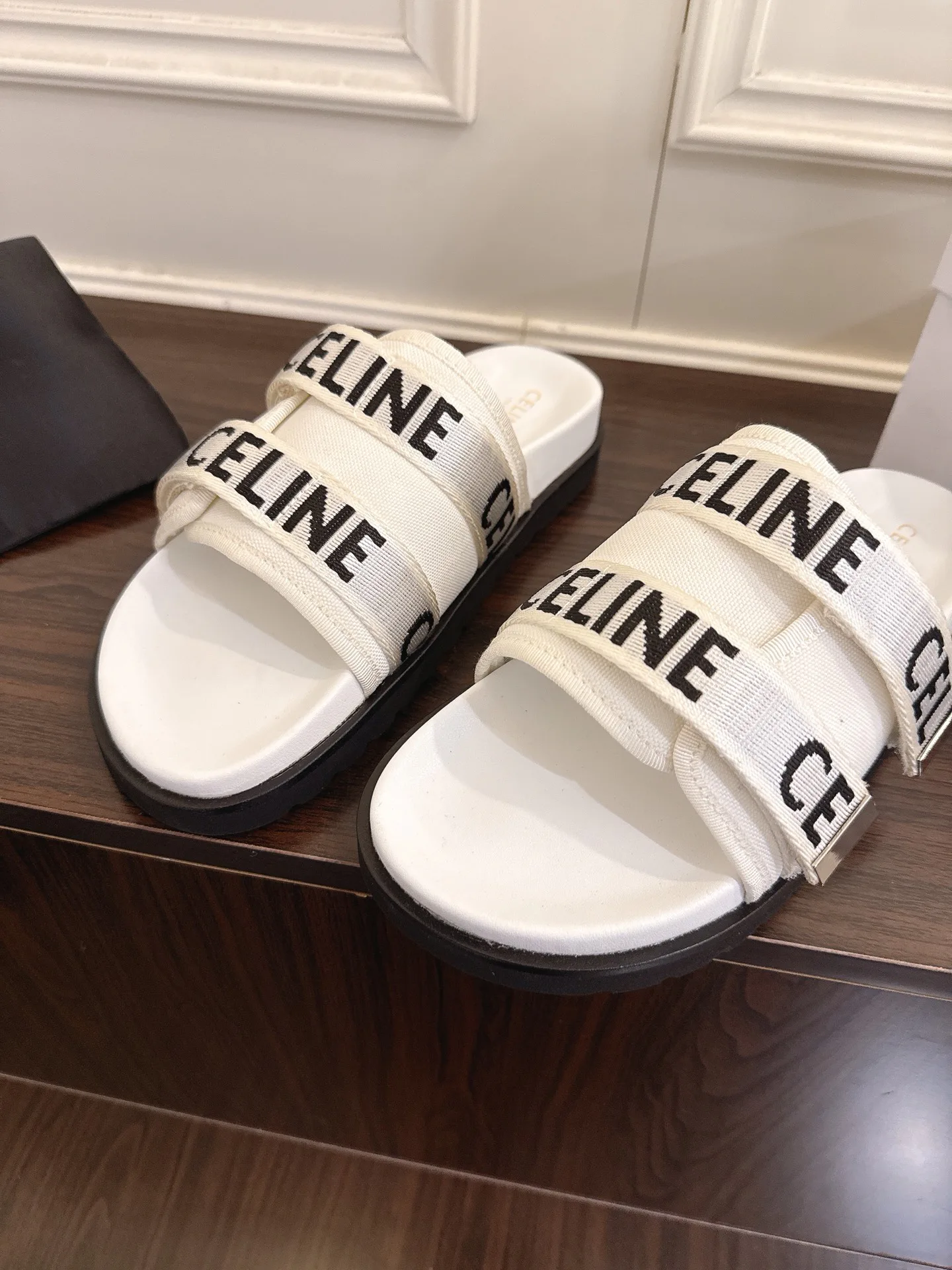 Сандалии Женские Celine 3120905