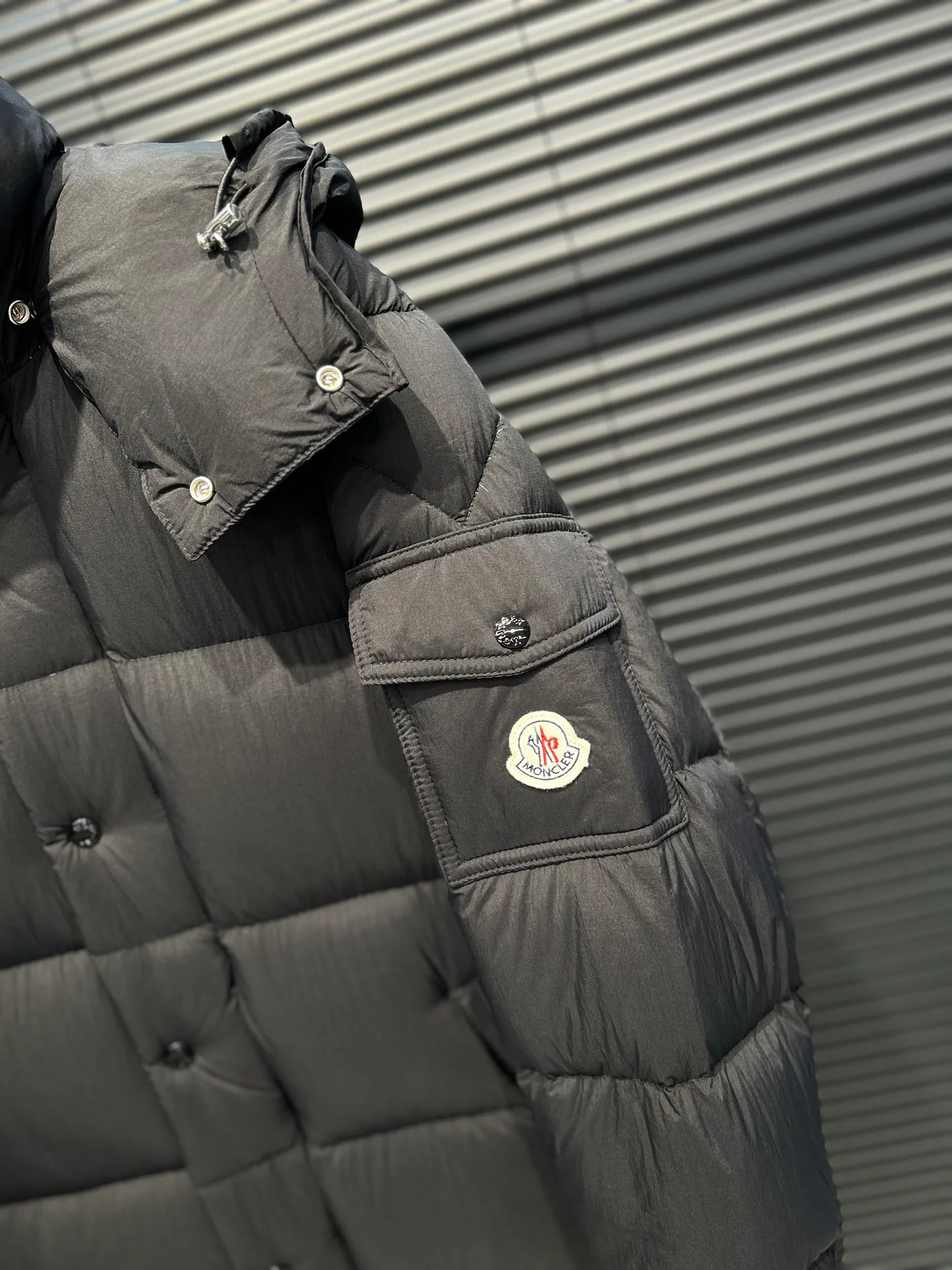 Куртки И Пуховики Женские Moncler 2162227