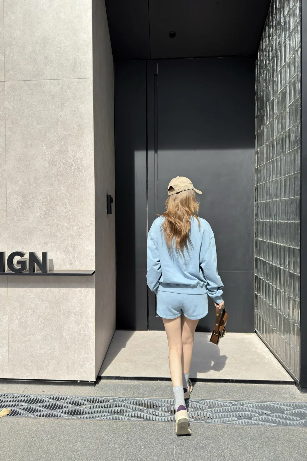 Костюмы Женские Gucci 8570