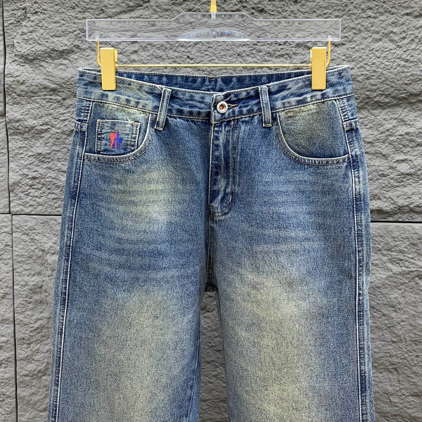Джинсы Мужские Moncler 18296261