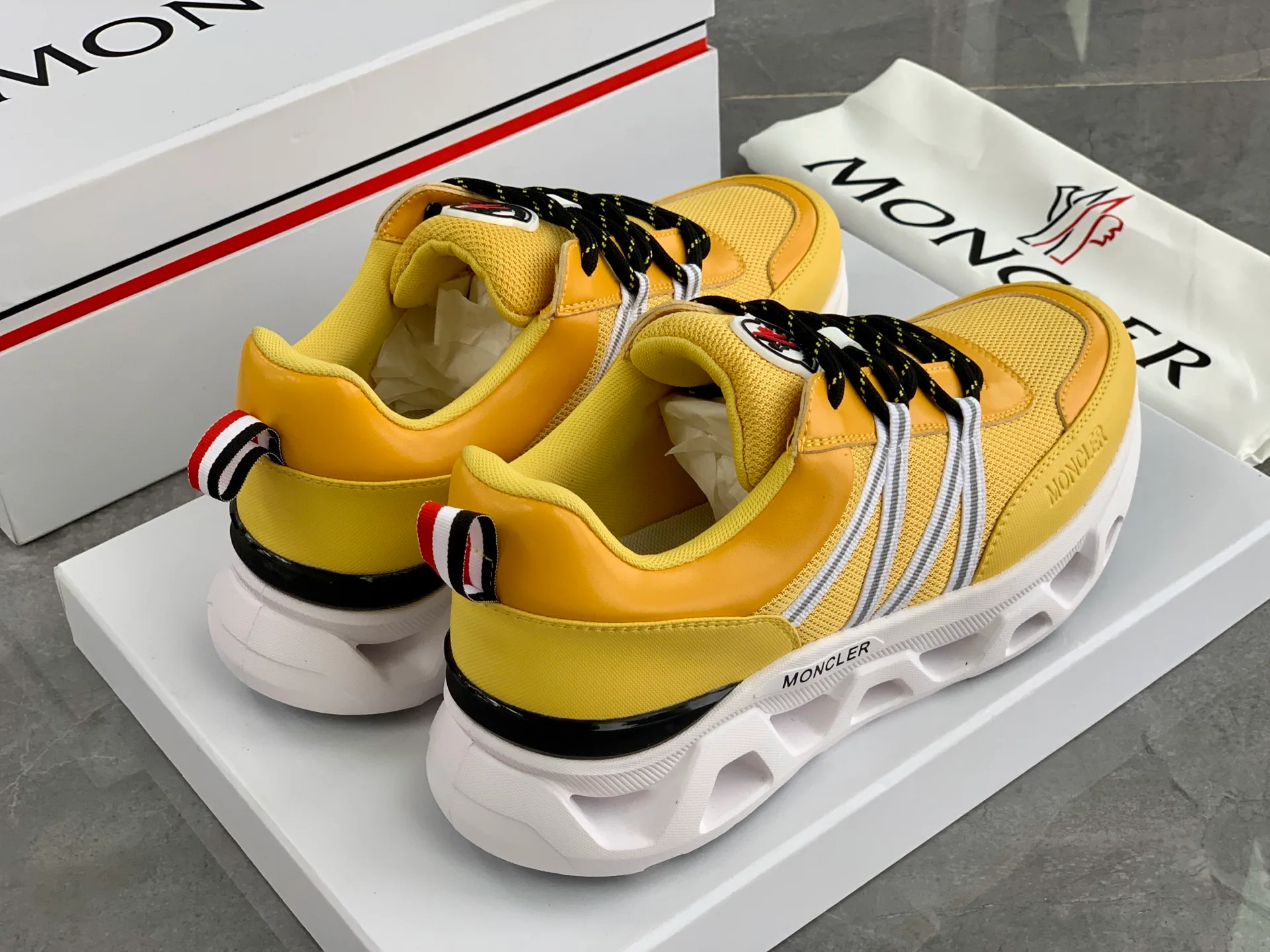 Кроссовки Мужские Moncler 19644917