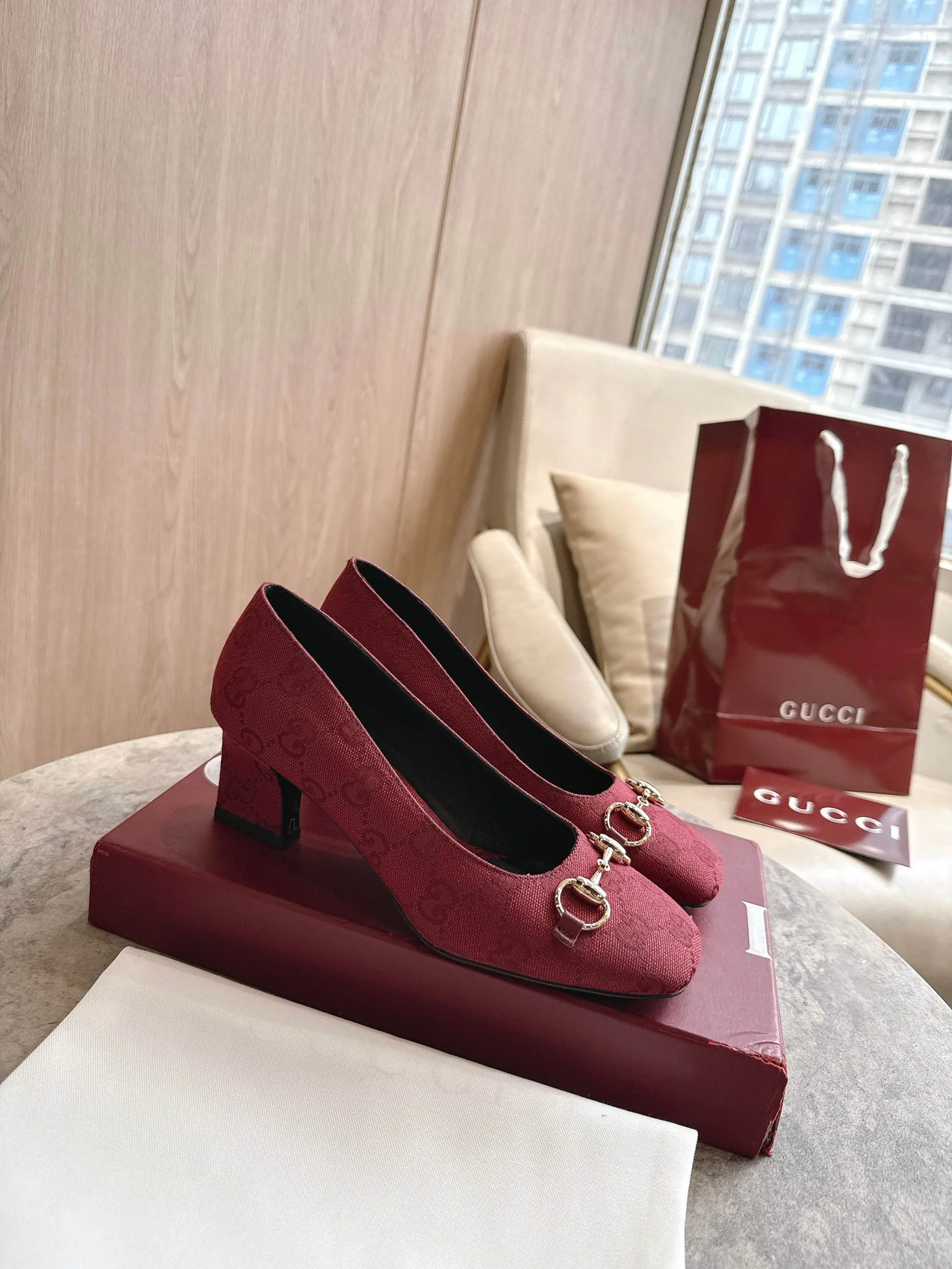 Туфли Женские Gucci 11953591