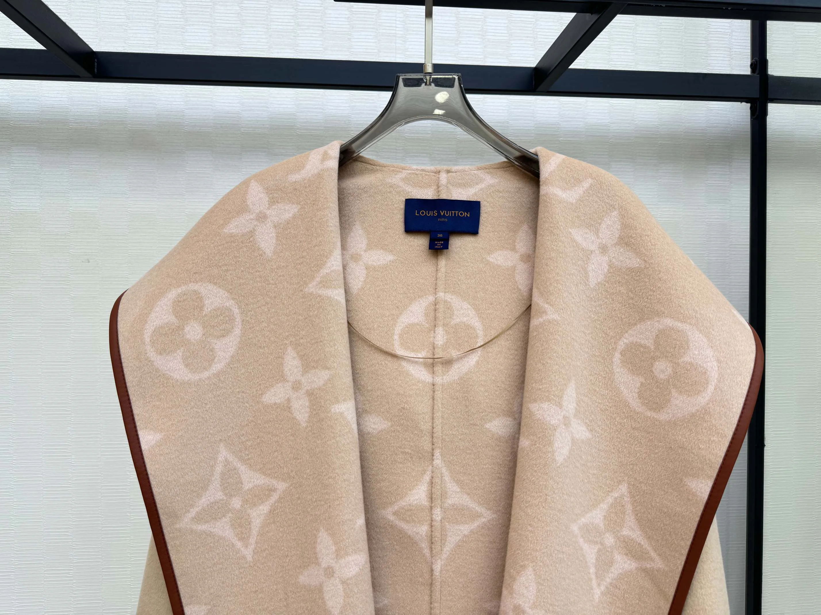 Пальто Женские Louis Vuitton 19800398