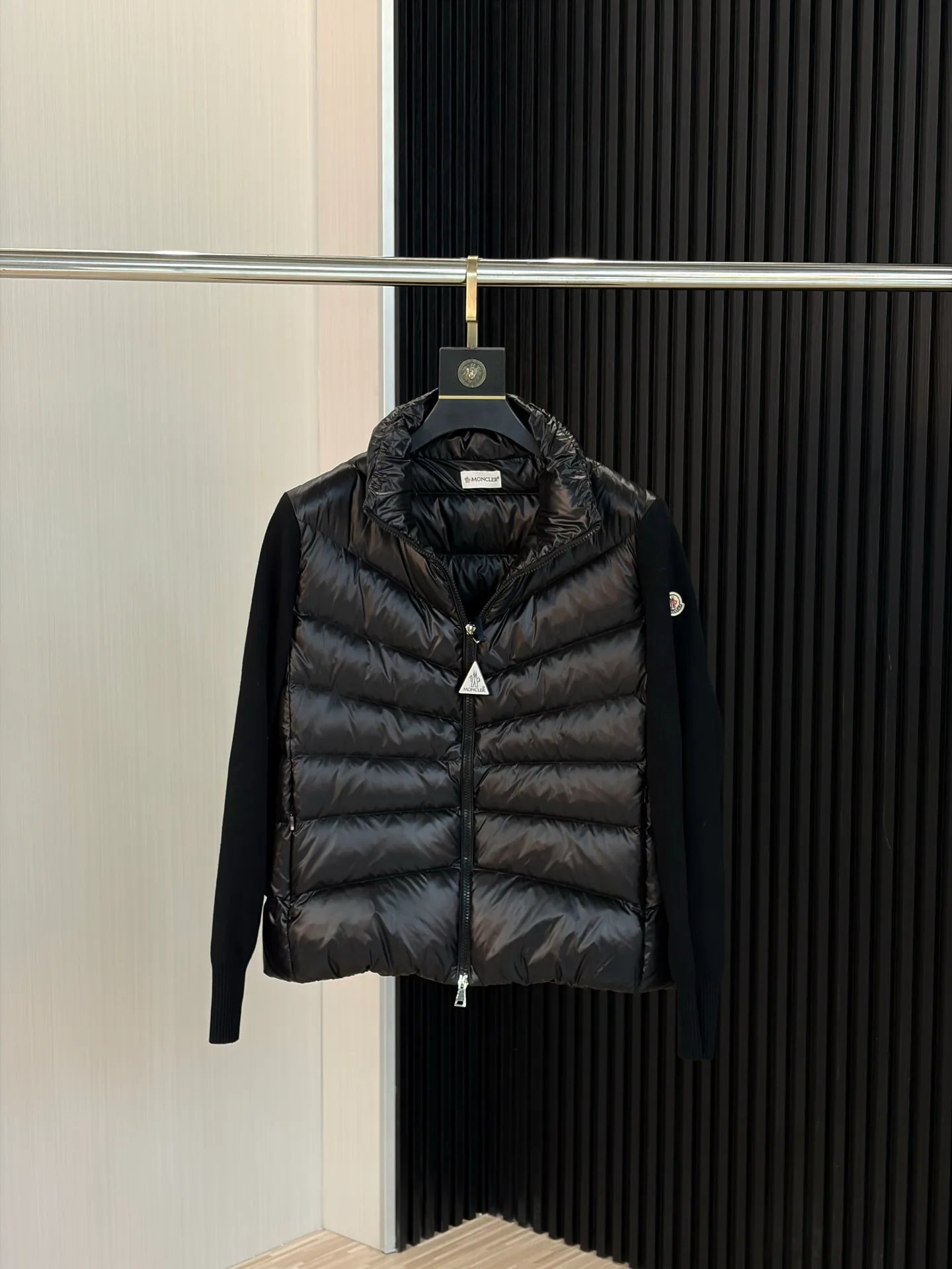 Куртки И Пуховики Женские Moncler 18600049