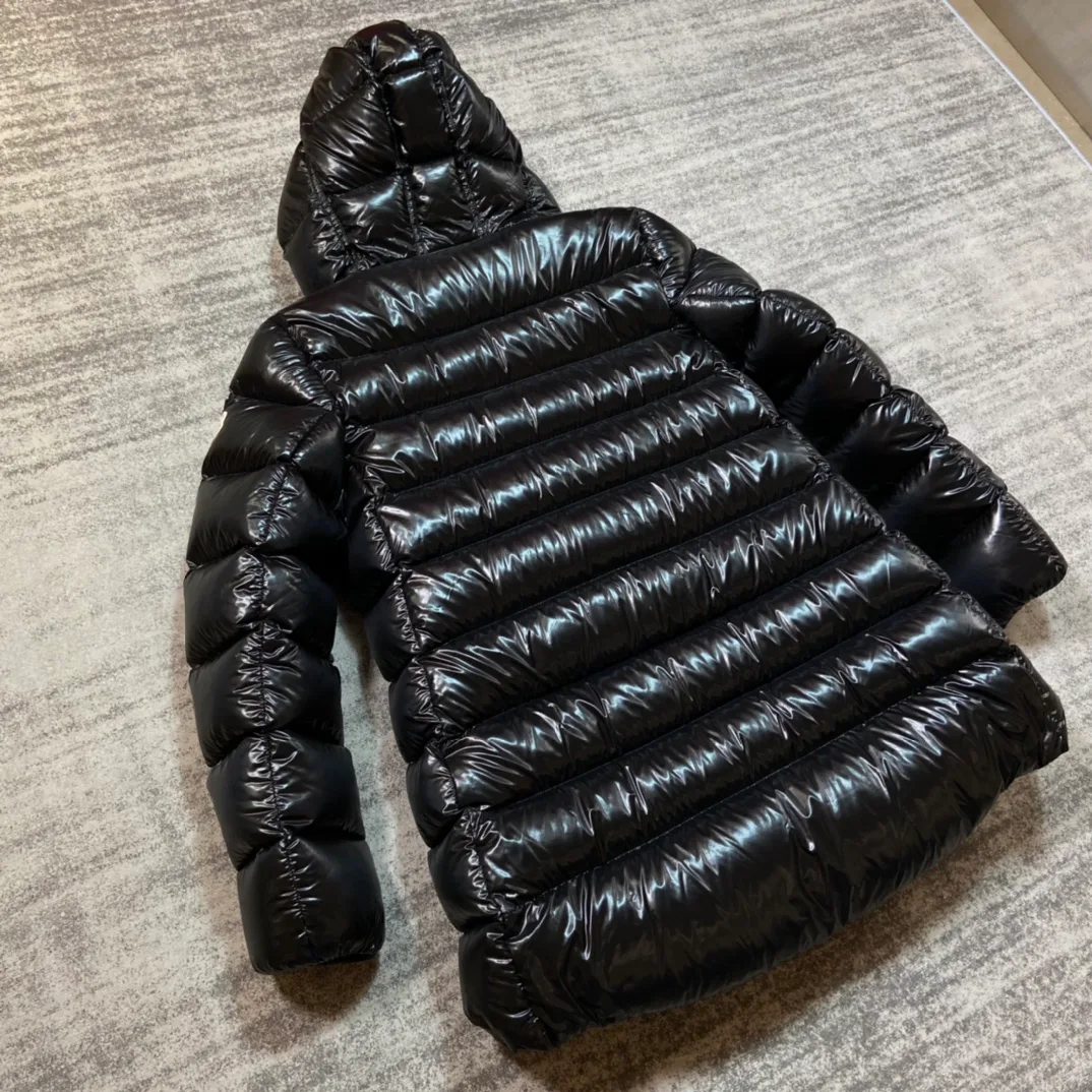 Куртки И Пуховики Женские Moncler 18884073