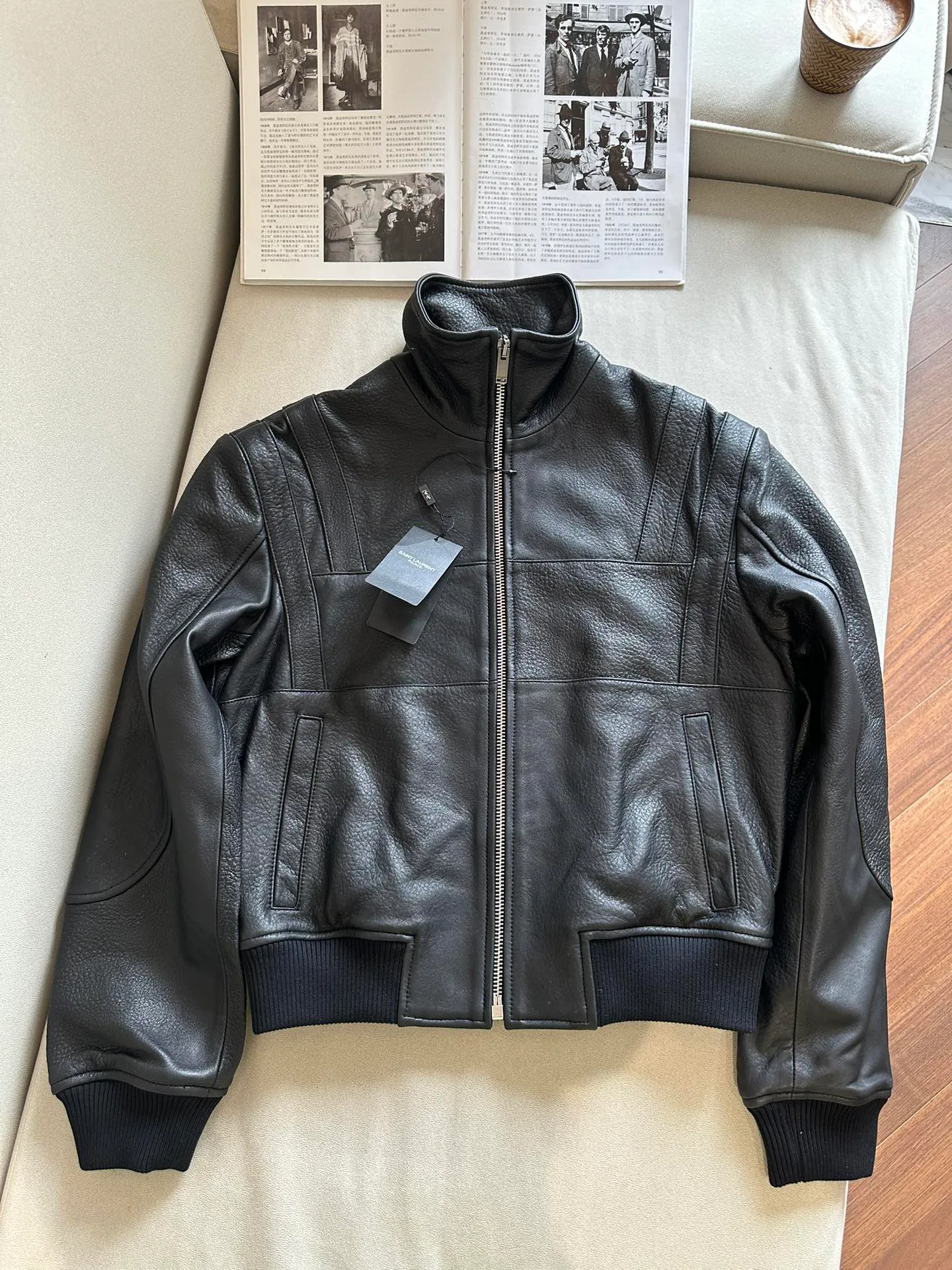 Кожаные Куртки И Дублёнки Женские Saint Laurent 11518167