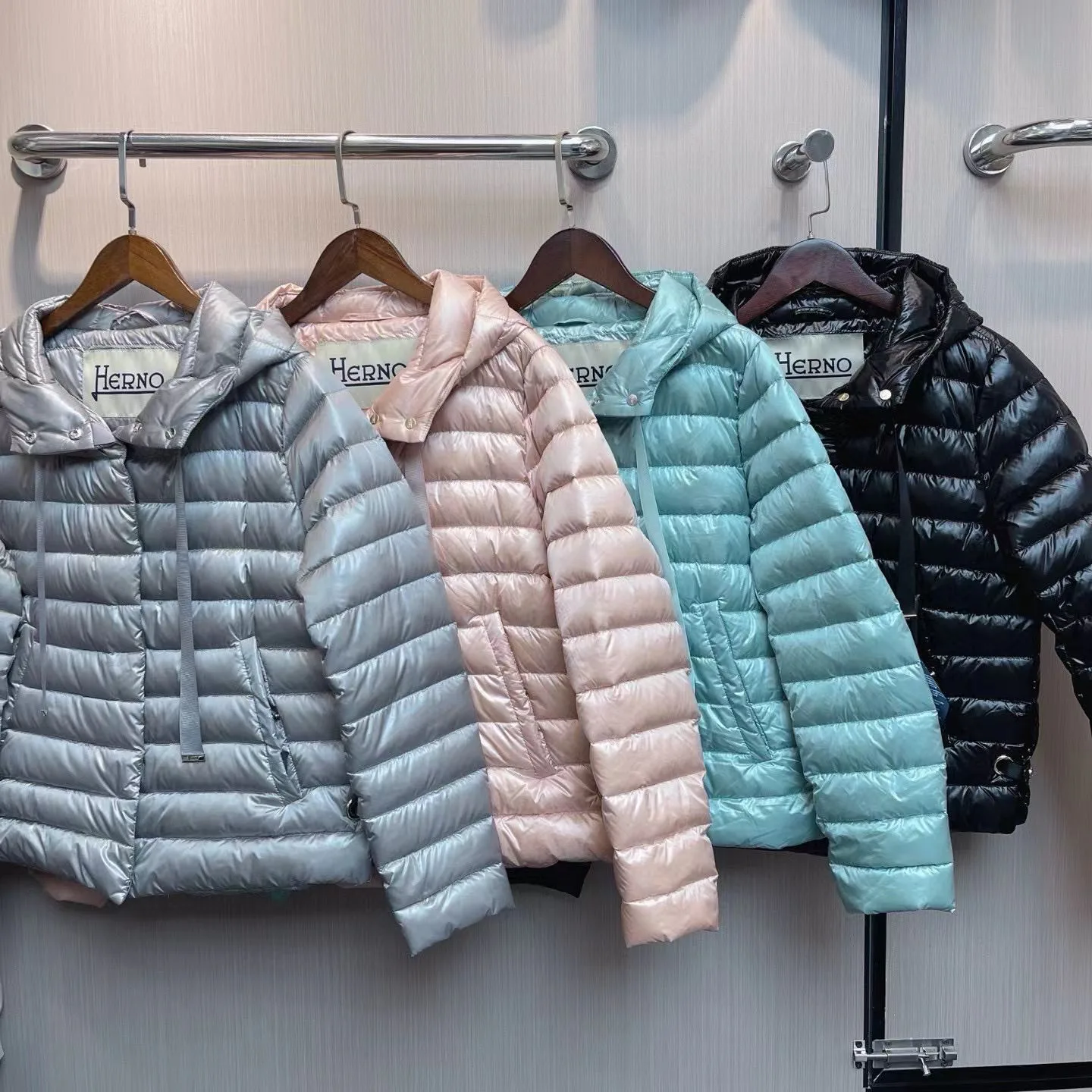 Куртки И Пуховики Женские Herno 19492924