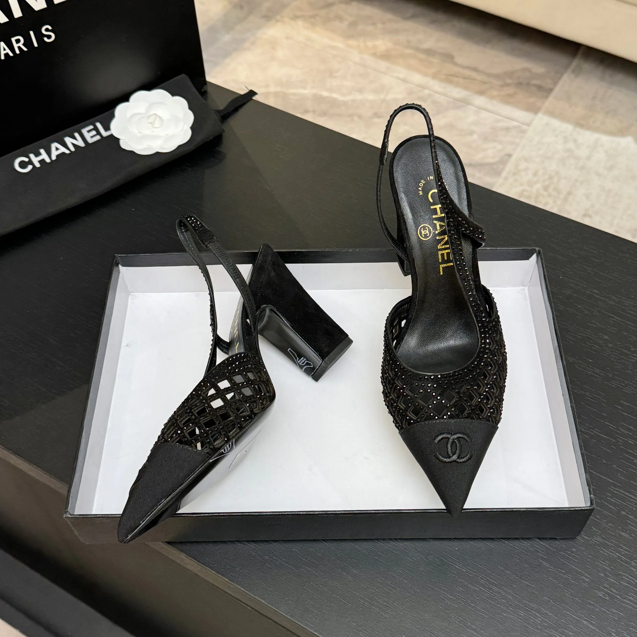Туфли Женские Chanel 17448389