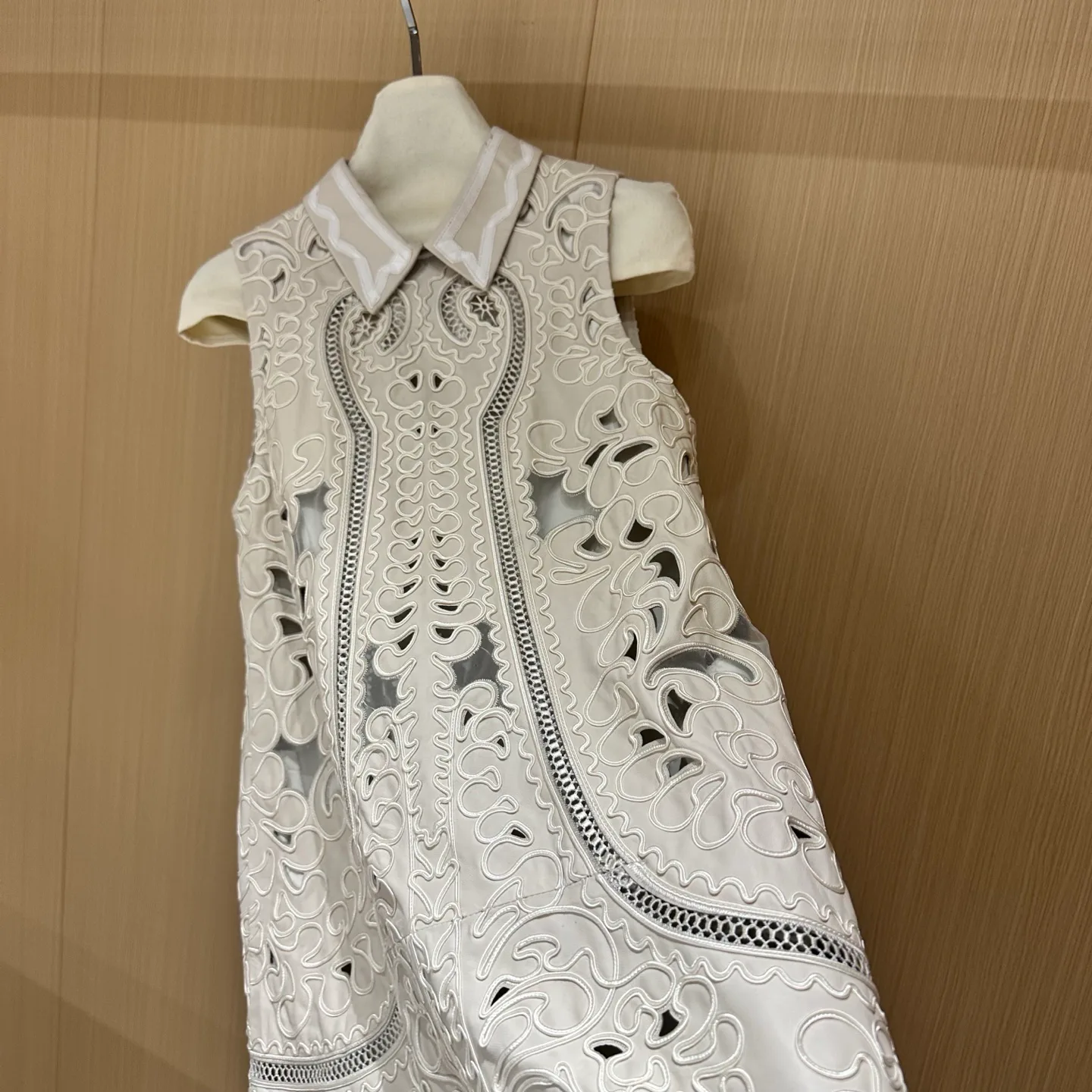 Платья Женские Valentino 10783233