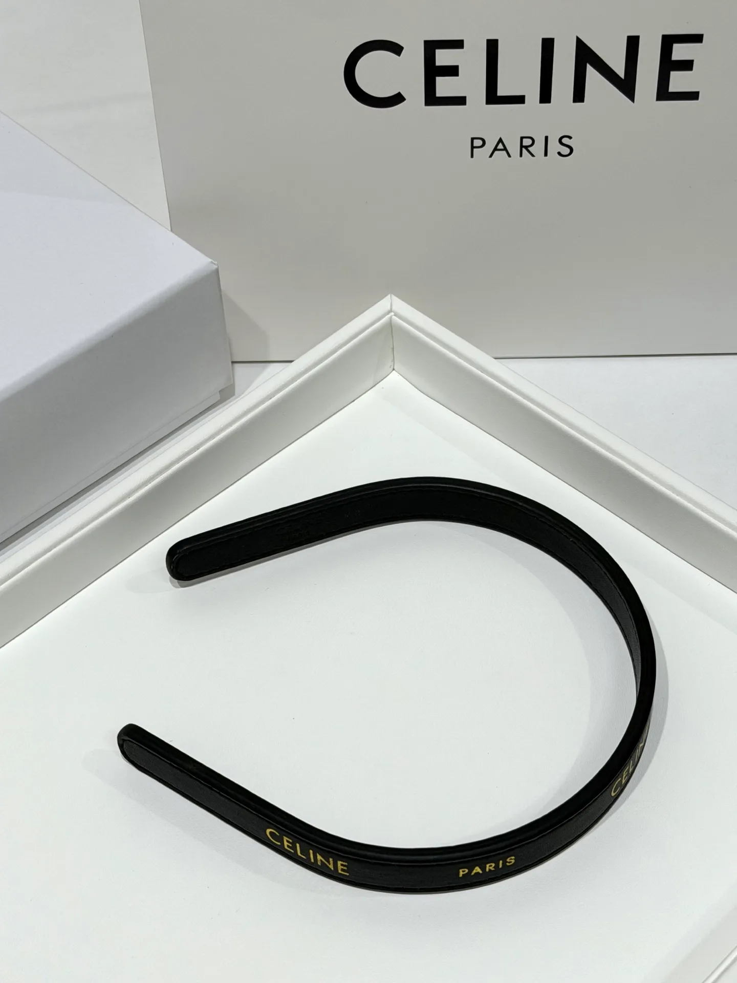 Головные Уборы Celine 18059127