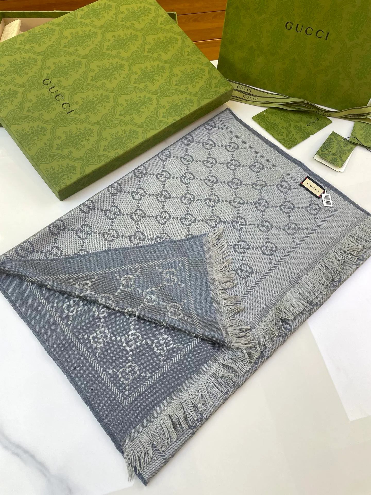 Шарфы Gucci 416867