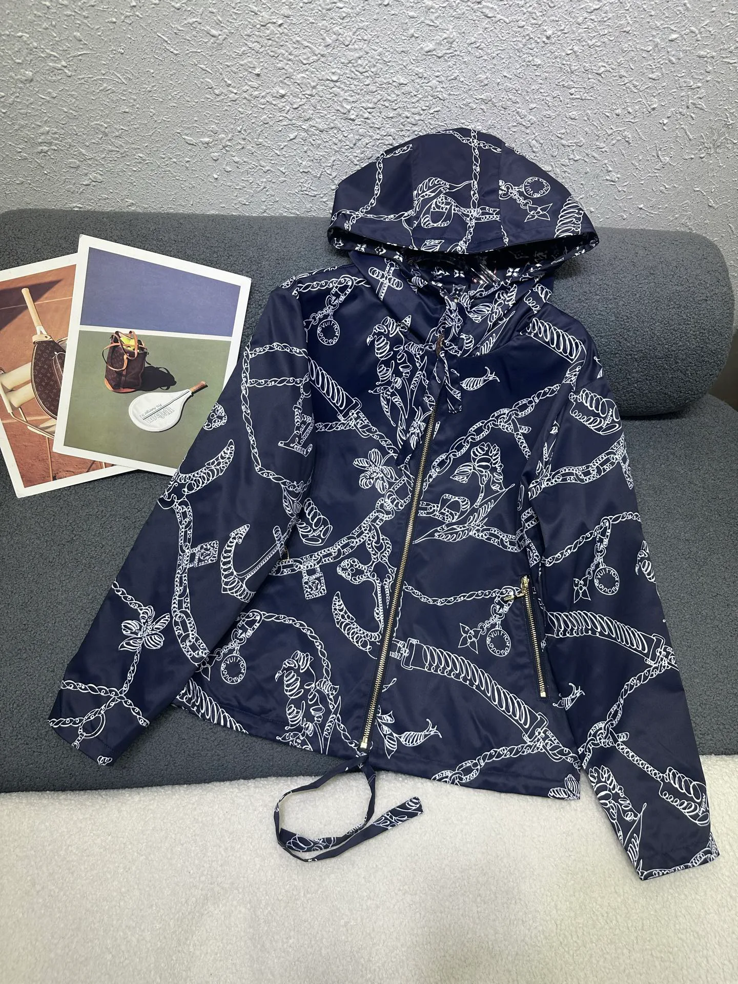 Куртки И Пуховики Женские Louis Vuitton 11783853