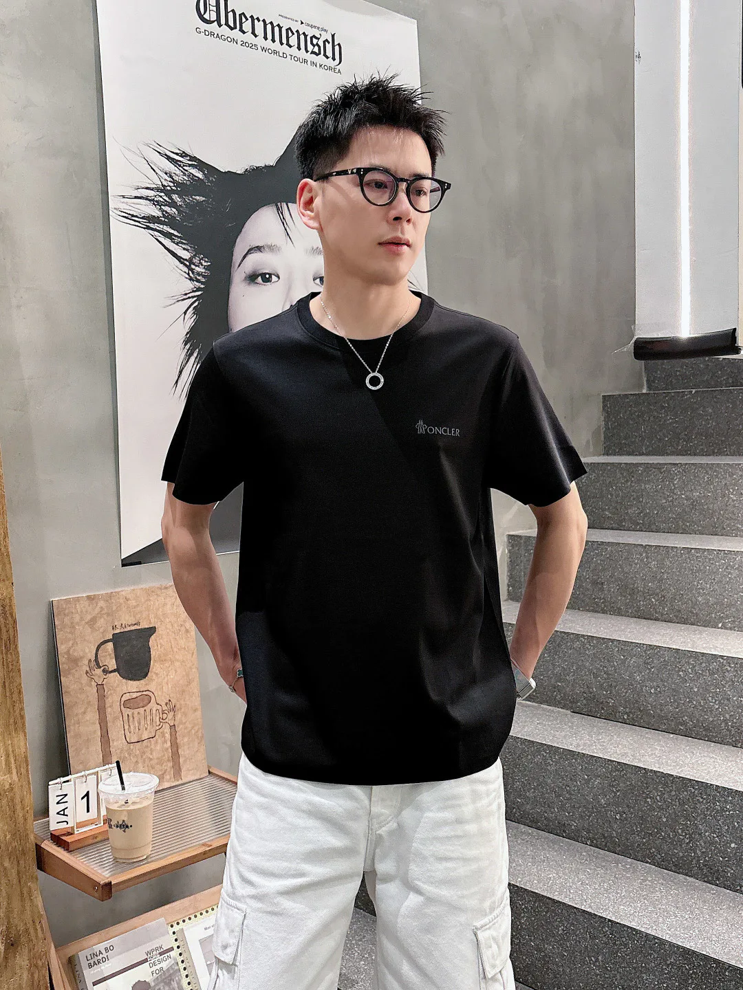 Футболки Мужские Moncler 11663345