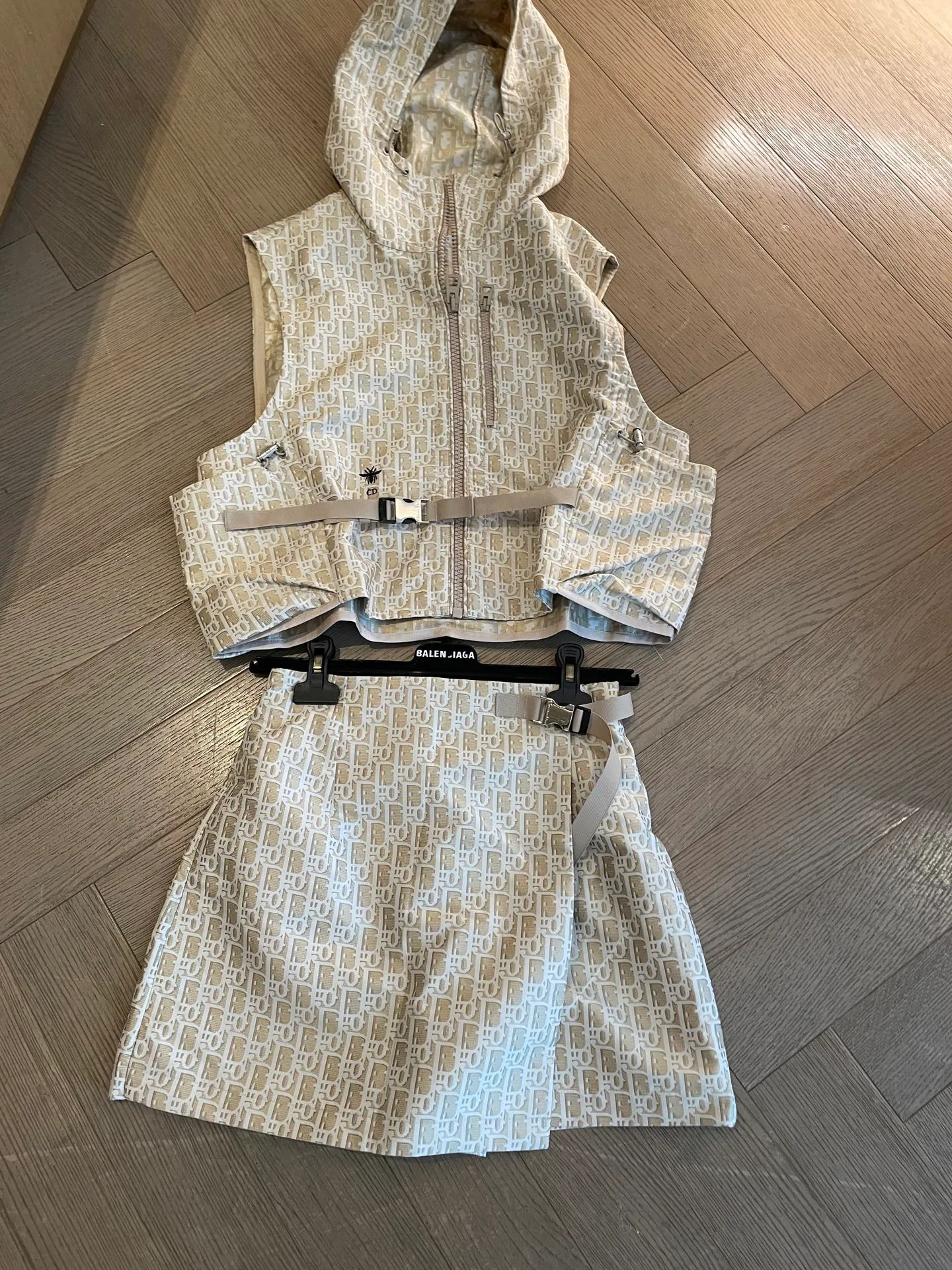 Брюки Женские Christian Dior 12878984