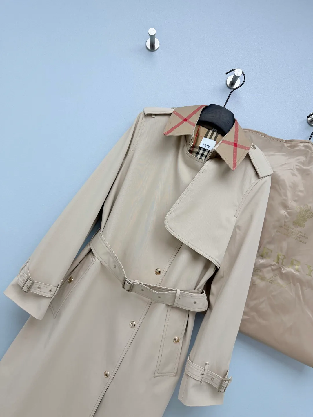 Тренчи Женские Burberry 18512919