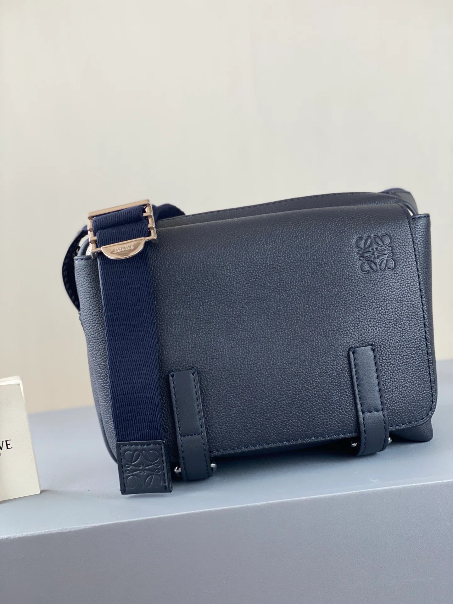 Сумки На Ремне Женские Loewe 690149