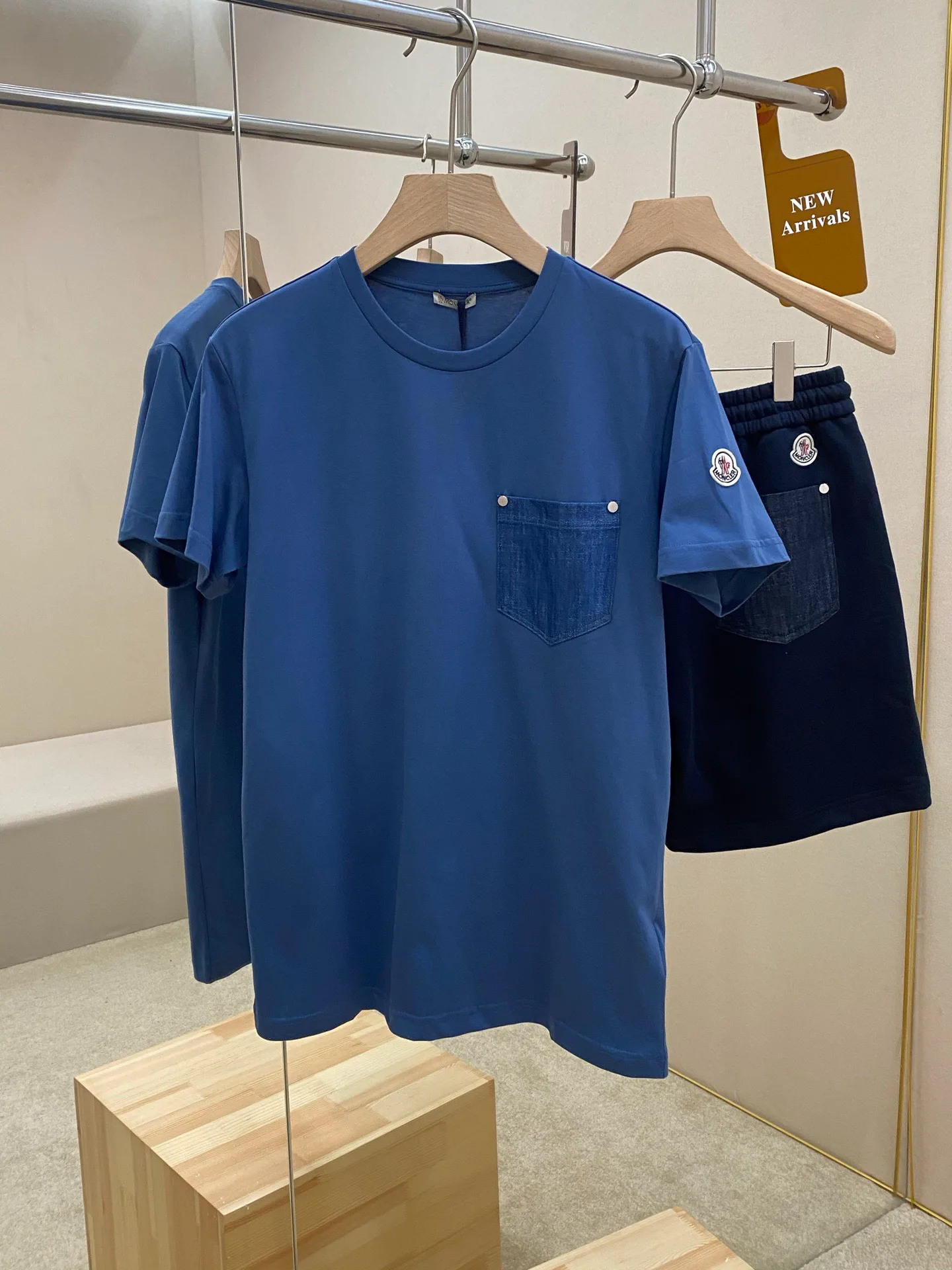 Шорты Мужские Moncler 12680420