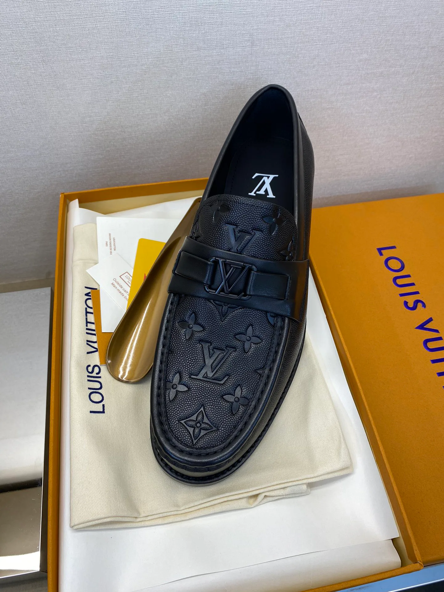 Лоферы И Туфли Мужские Louis Vuitton 18079161